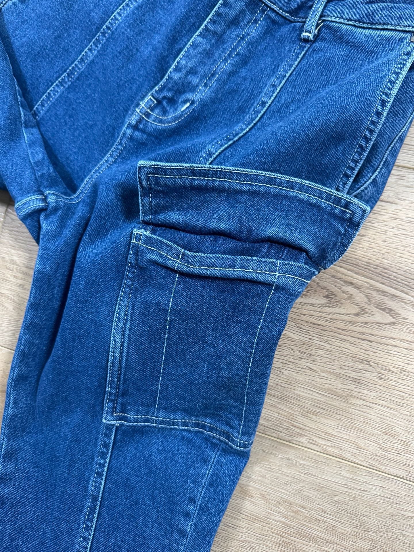 Boden Utility Tapered Leg Jeans Women’s US 4 Blue Cargo Pocket Denim 11