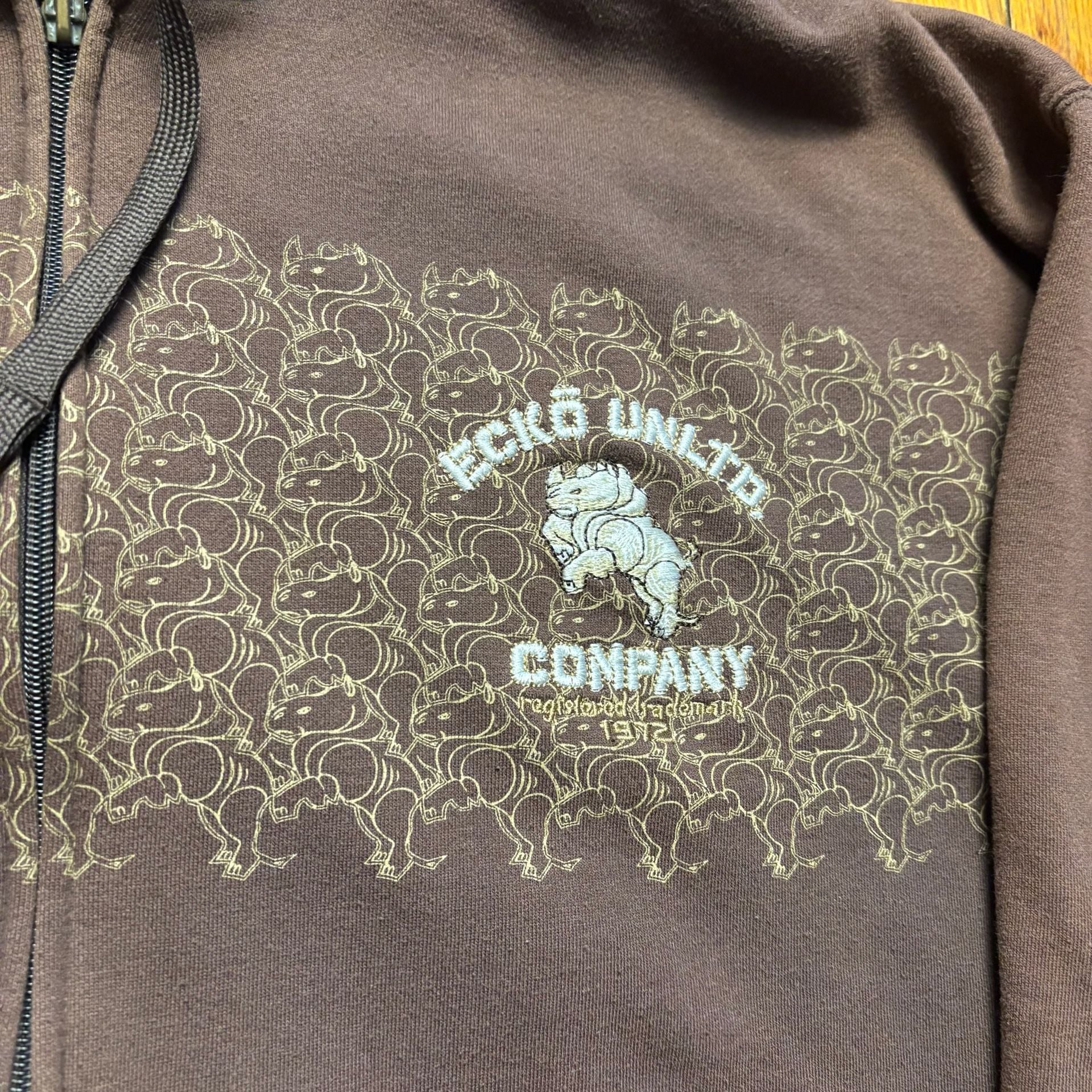 Ecko Unltd Full Zip Hoodie Brown Graphic Sweatshirt 3