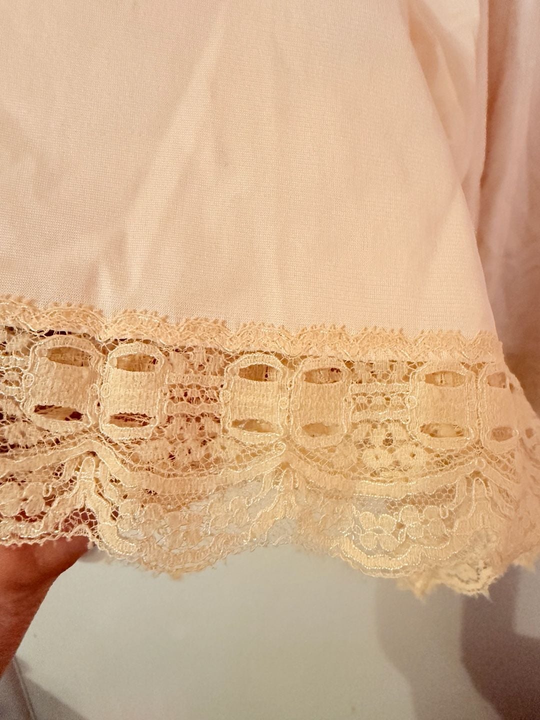 Olga Secret Hug Panti-Slip Size L Beige Nylon Lace Trim Vintage 939A 5