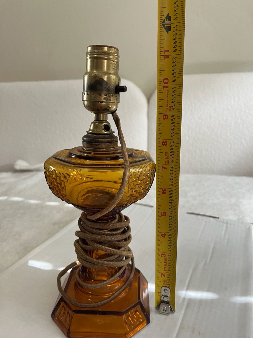 Vintage Amber Glass Table Lamp 4