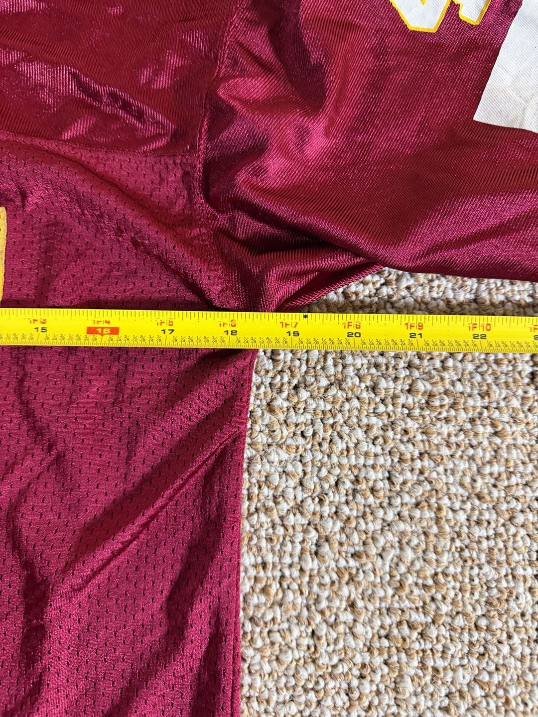 Reebok Washington Redskins 47 Jersey Size Large (14-16) Burgundy 16