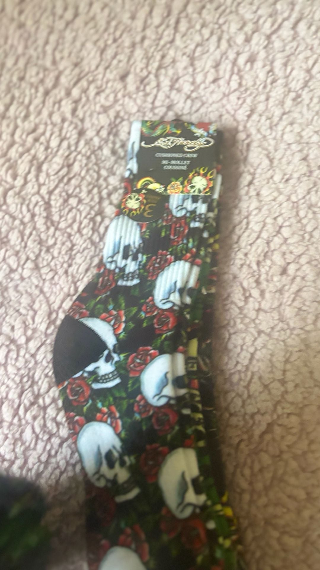 Ed Hardy Cushioned Crew Socks Size 6-12 3 Pair Pack Tattoo Skull Print 3
