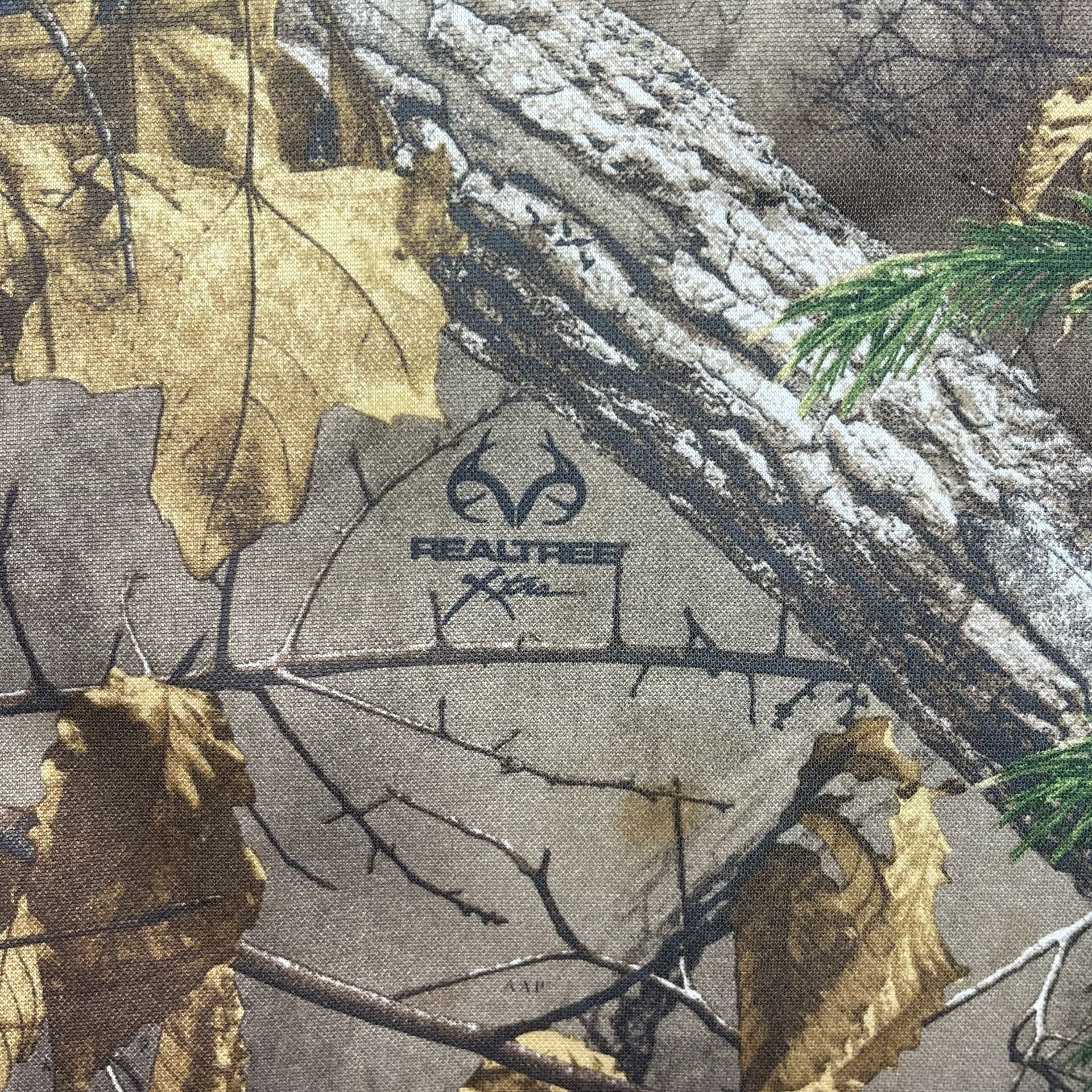 Kentucky Wildcats Colosseum Real Tree Camo 1/4 Zip Pullover Size M 8