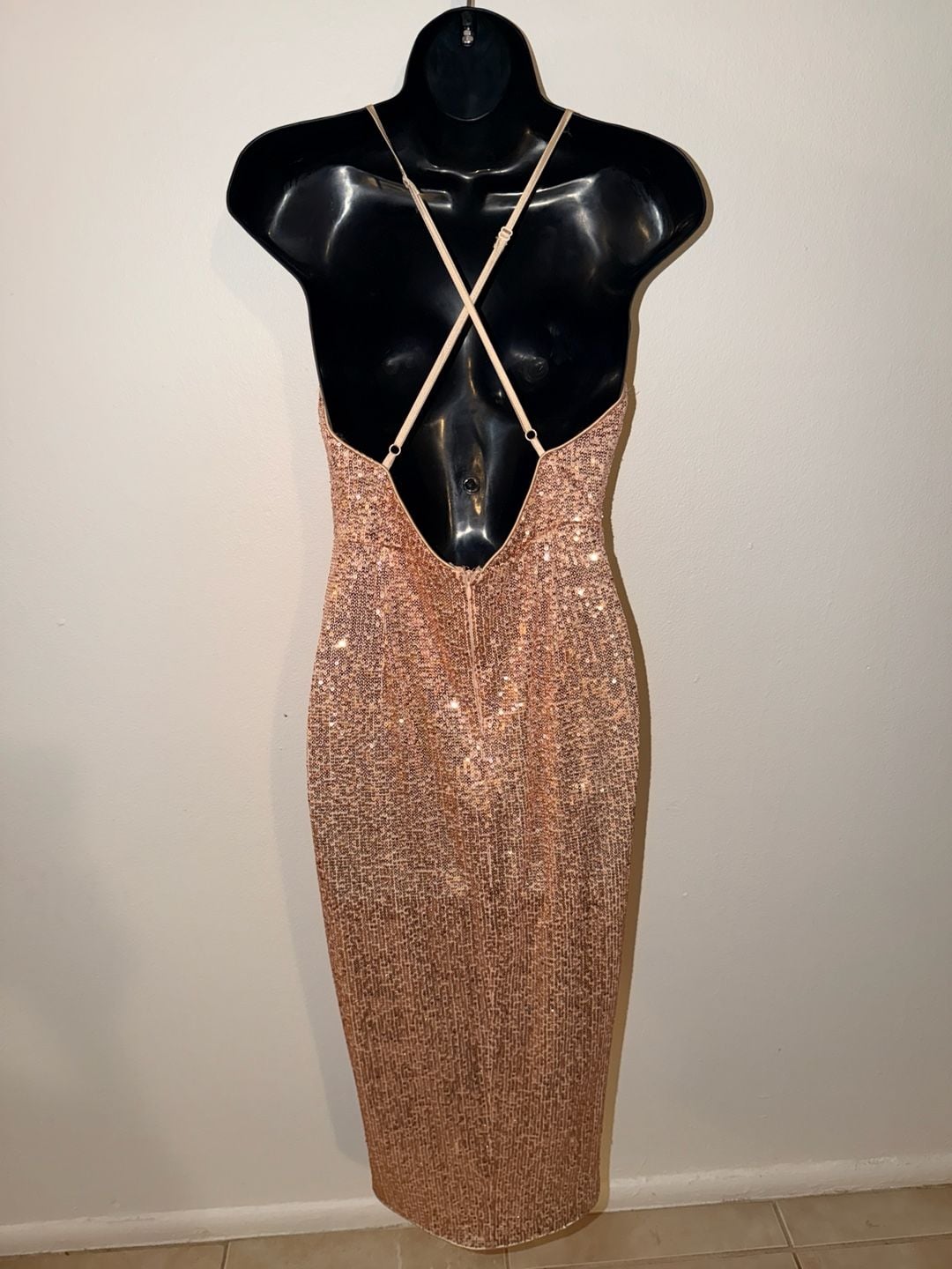 Papaya Sequin Midi Dress Size M Rose Gold V-Neck Spaghetti Strap 3