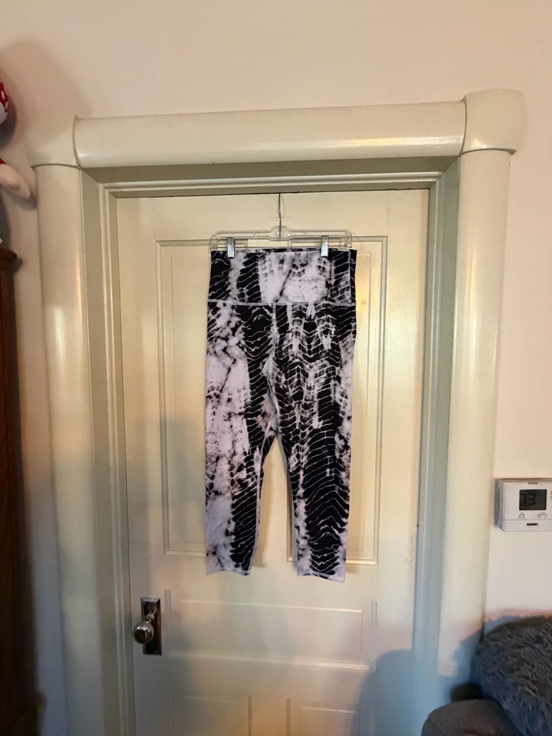 Evolution and Creation The Mia Legging Size L Black White Tie Dye 2