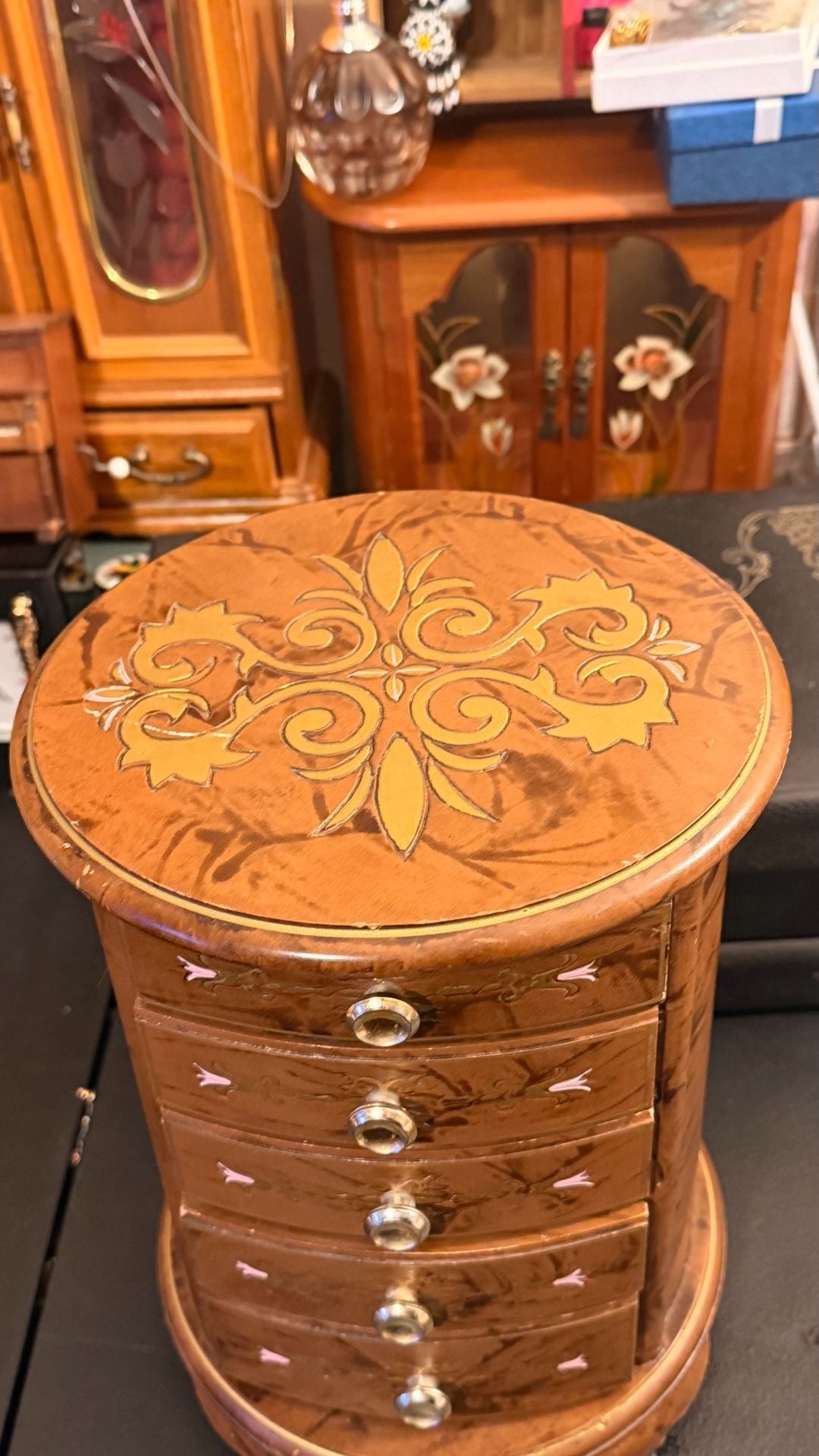 Vintage Wooden Musical Jewelry Box 3