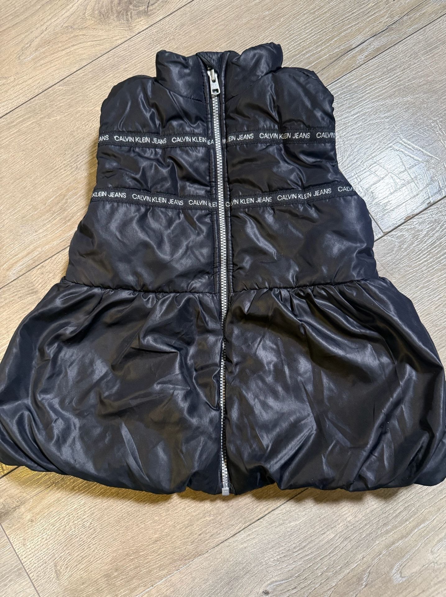 Kids Calvin Klein Jeans Puffer Vest Black Size 4T 2