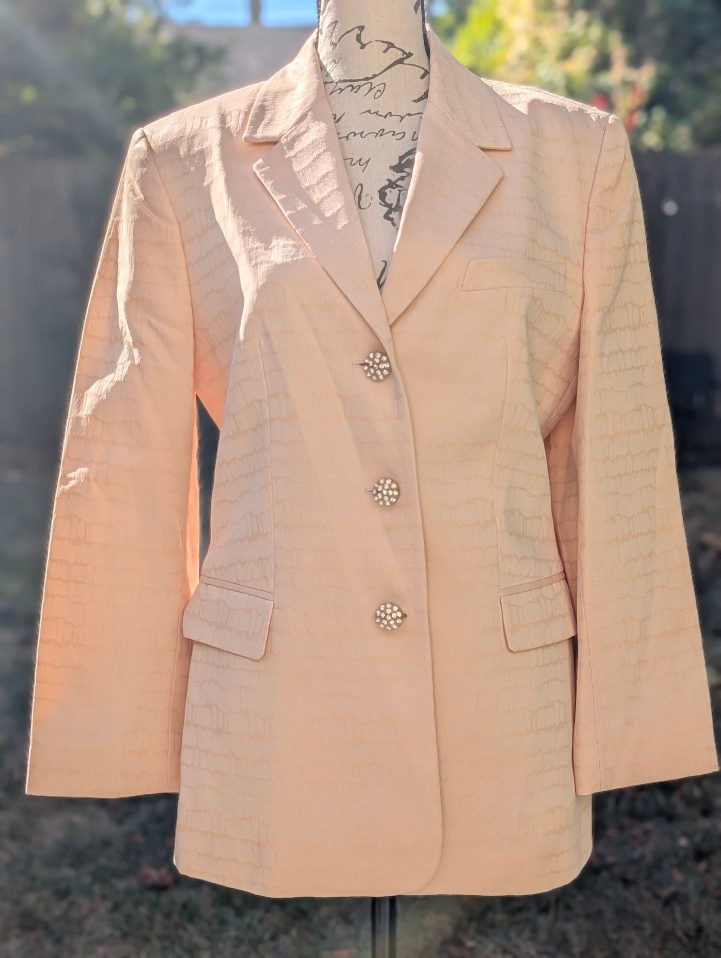 Vintage 90s Versace Jeans Couture Blazer Size 30 / 44 Peach Medusa Buttons 2