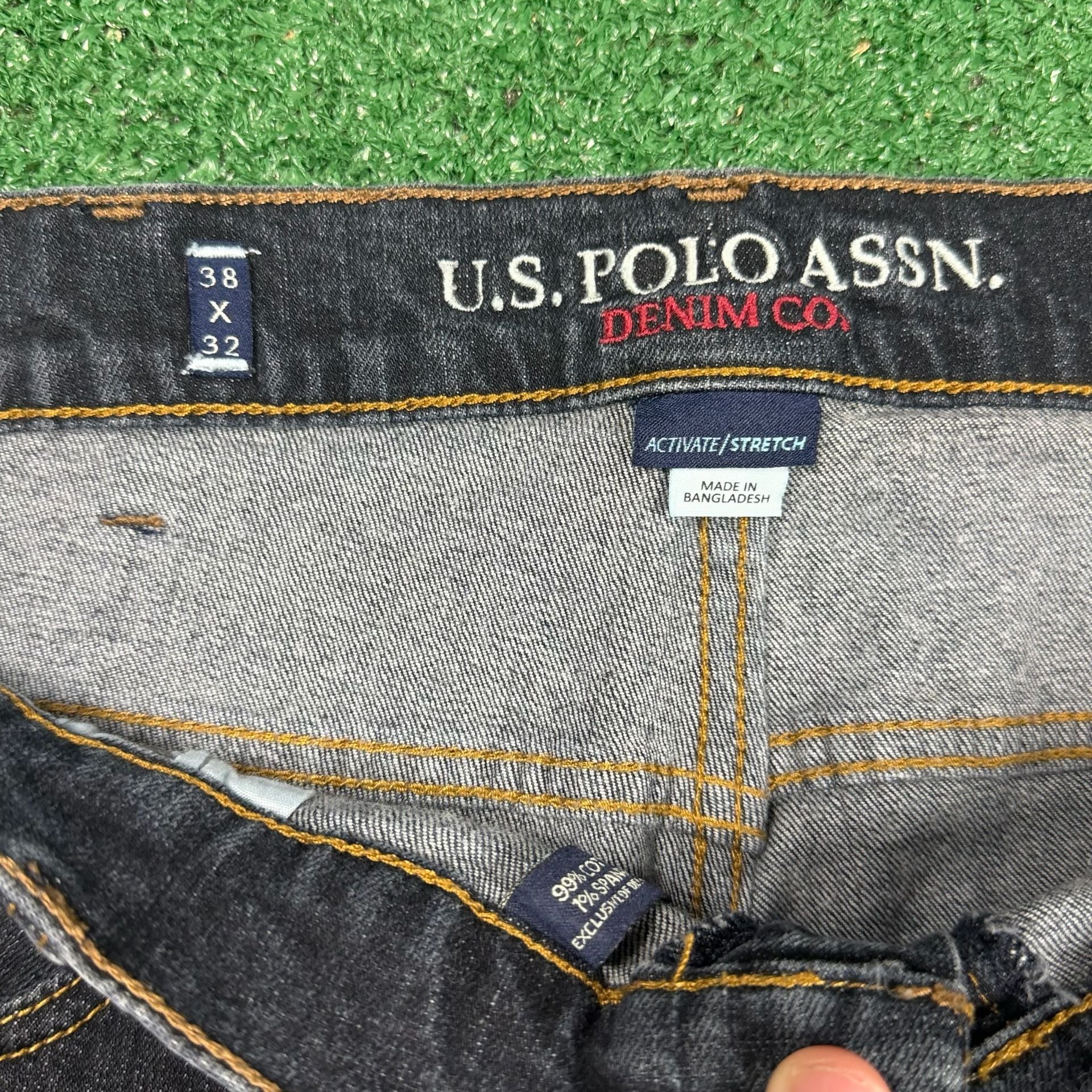 U.S. Polo Assn. Denim Co. Straight Jeans 38x32 Black Activate Stretch 4