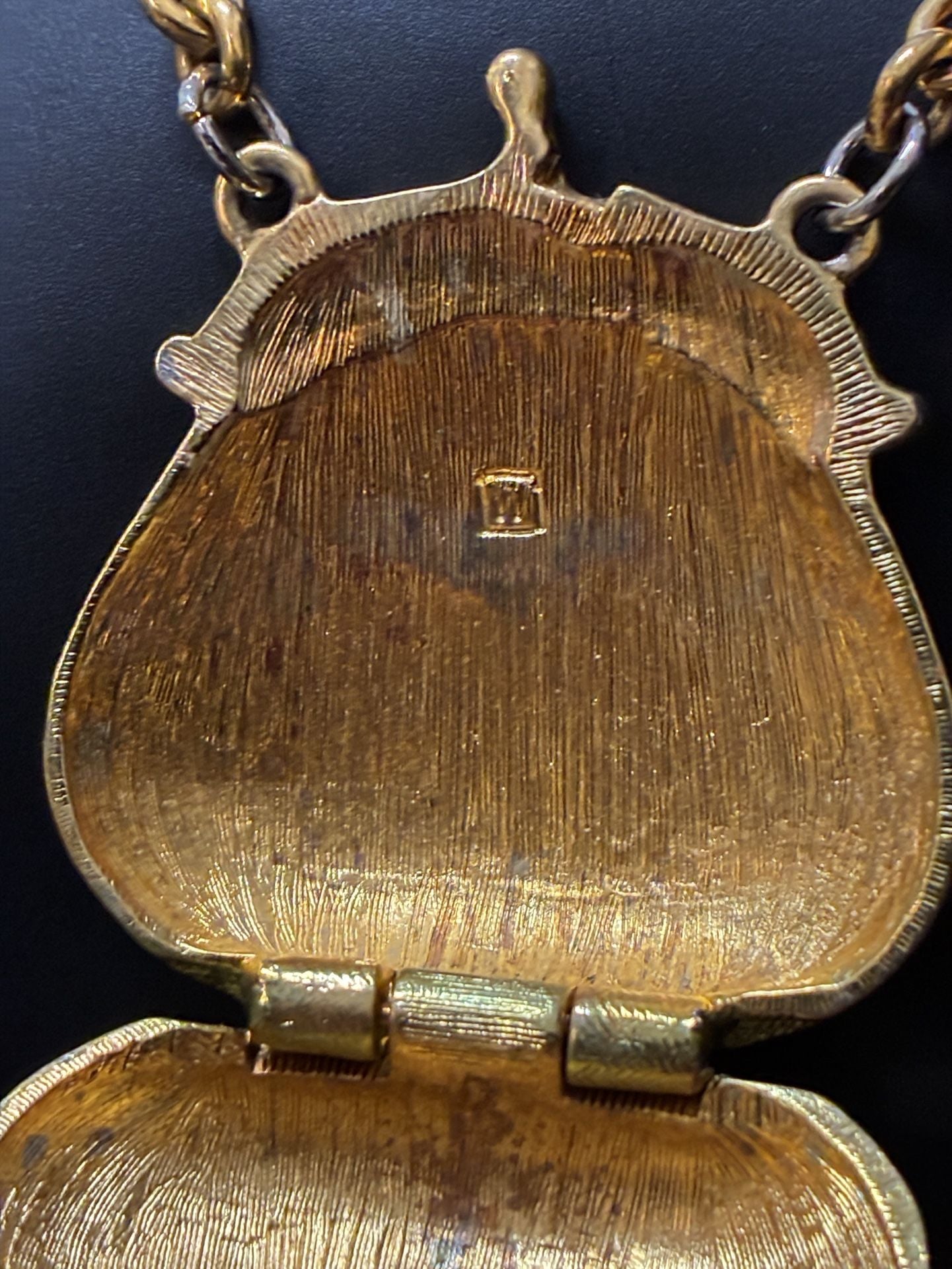 Vintage Whiting & Davis Gold Tone Rhinestone Purse Locket Necklace 2