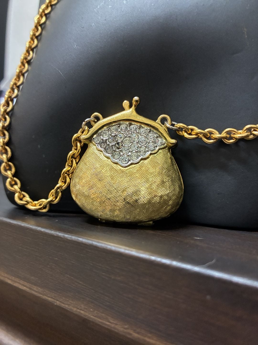 Vintage Whiting & Davis Gold Tone Rhinestone Purse Locket Necklace 5