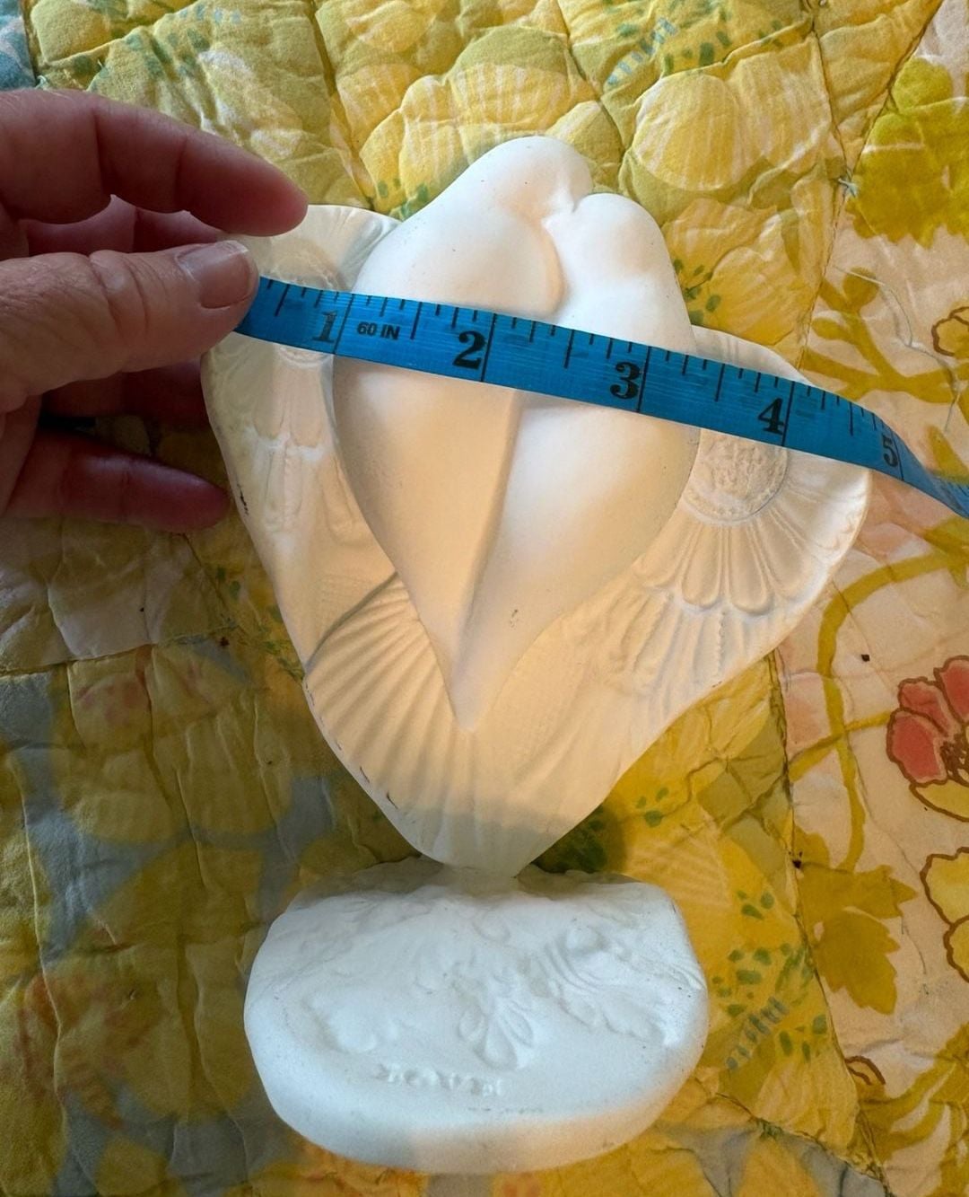 Flawed Hallmark Kim Mallory Lovebirds Ceramic Statue White Love 8