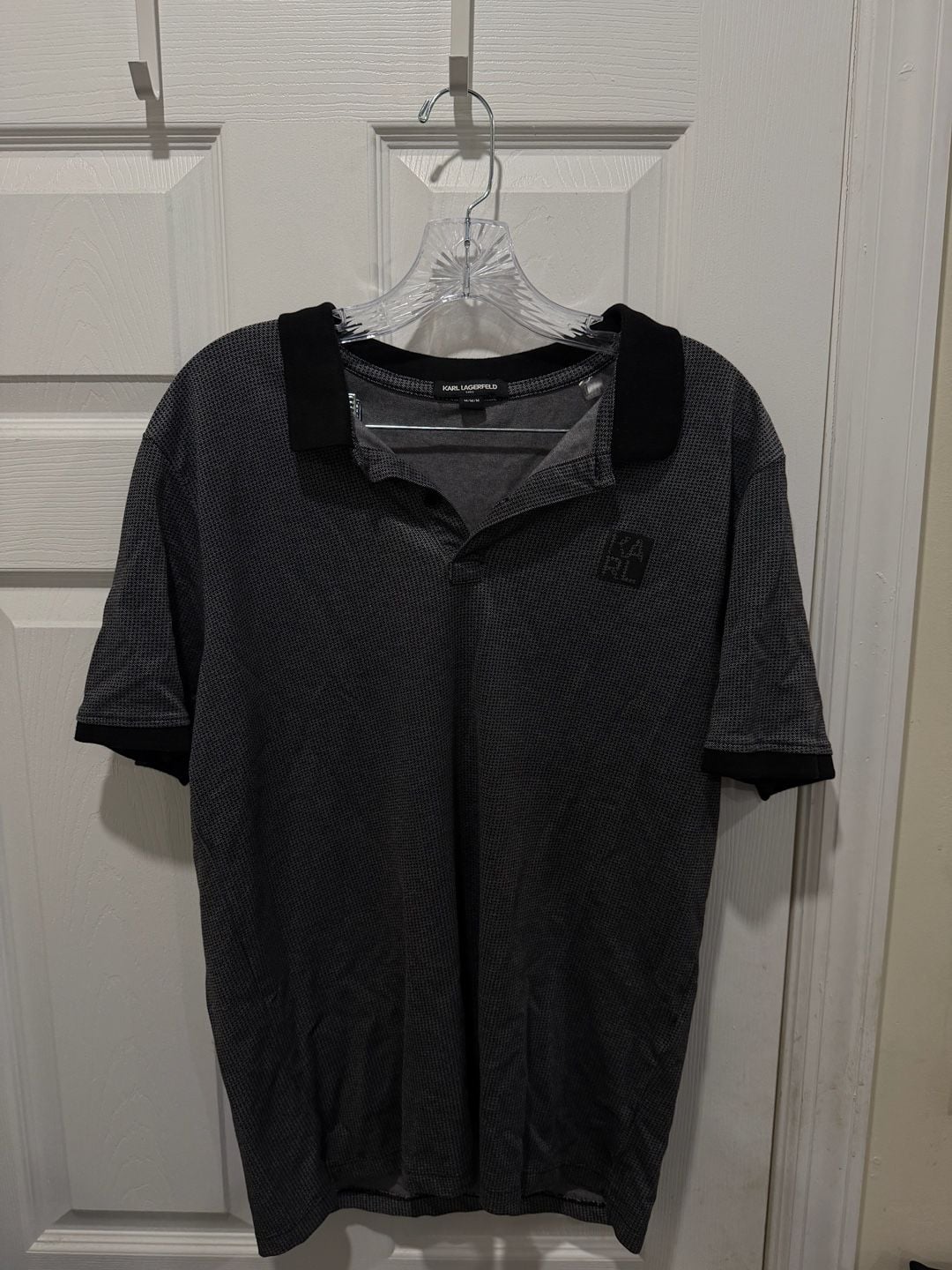 Karl Lagerfeld Paris Polo Shirt Size M Black Gray Textured Short Sleeve 2