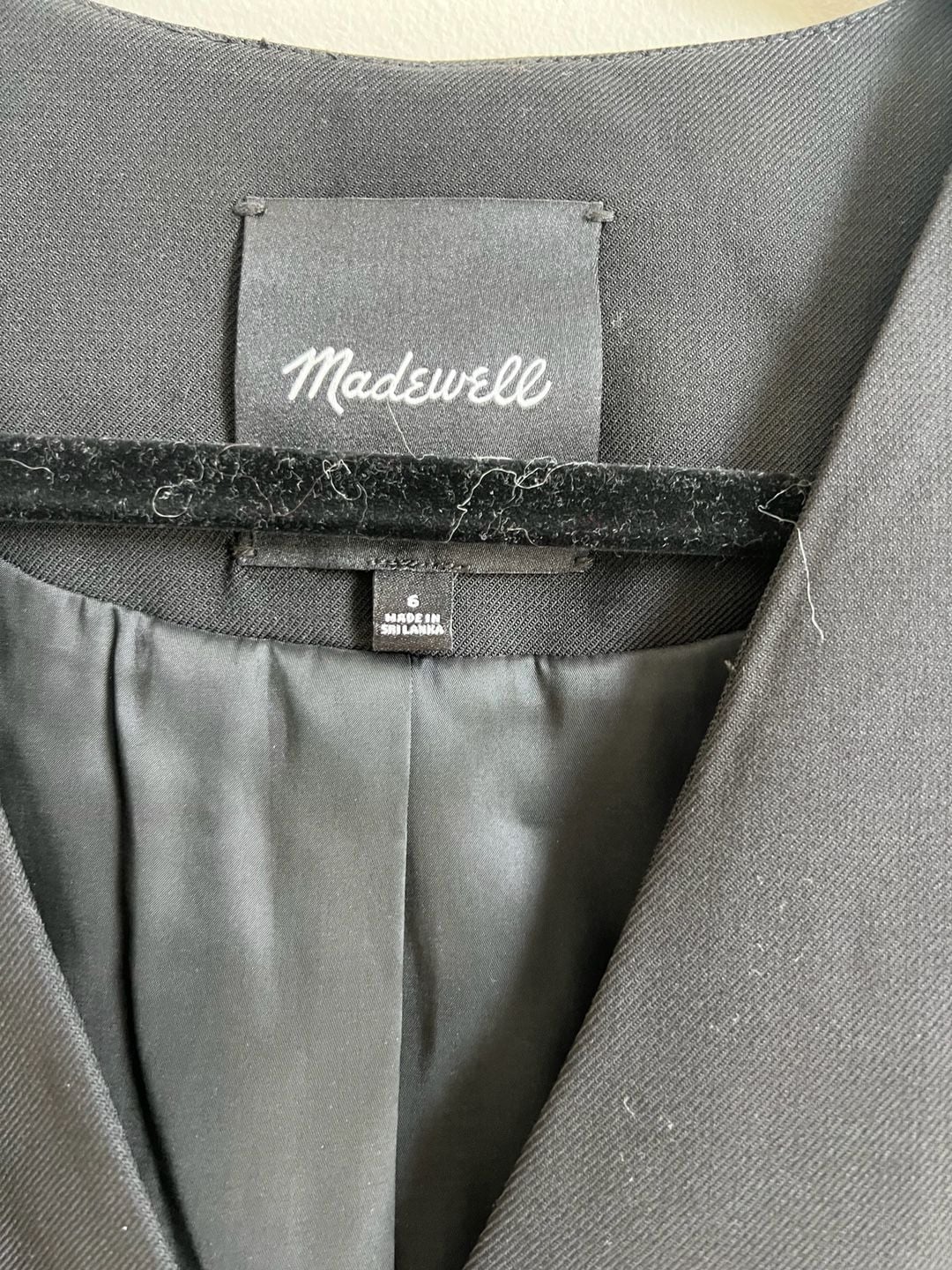 Madewell Tailored Vest Size 6 Black Button Front 4