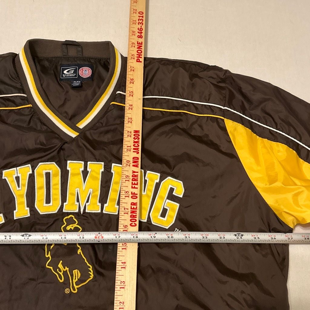 G-III 2000s Wyoming Cowboys Pullover Windbreaker Size XL 4