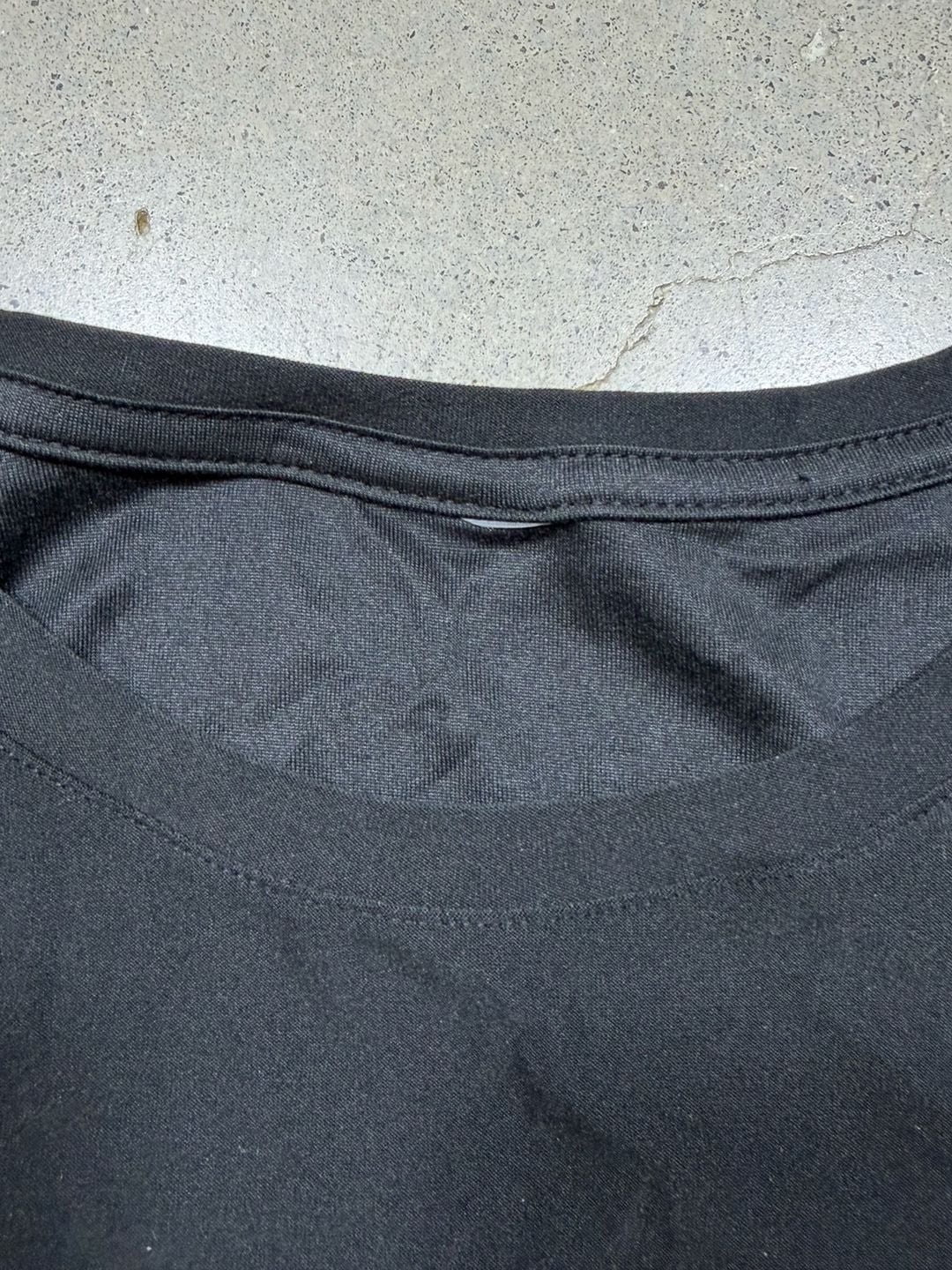 Vuori Long Sleeve Crew Shirt Black Size Large 5
