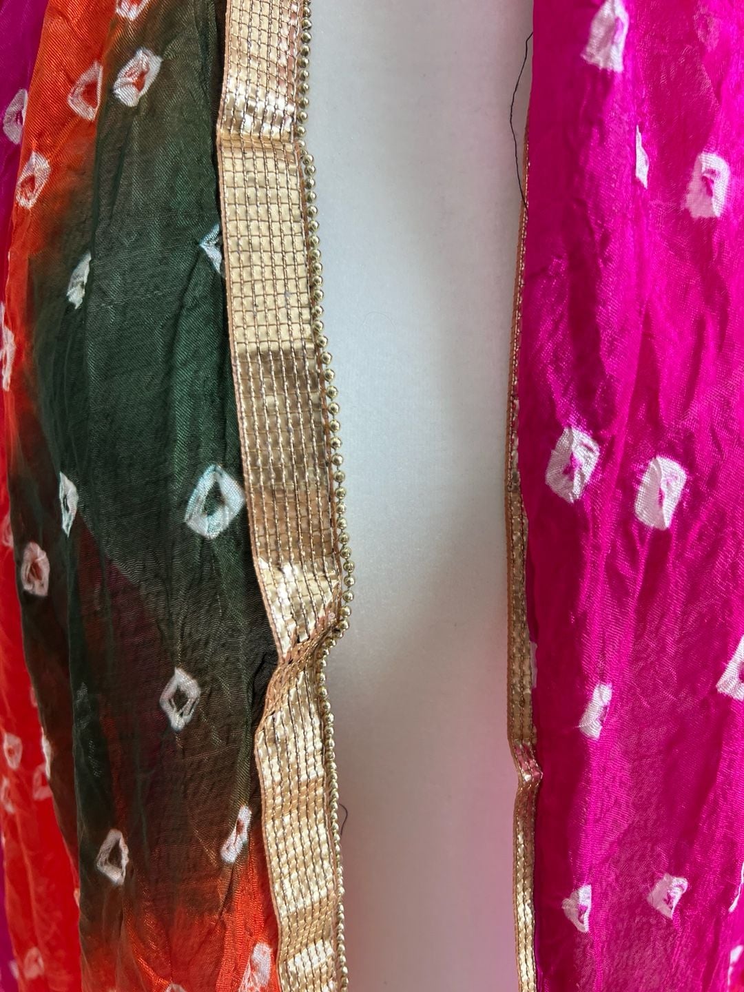 Bandhani Tie Dye Silk Dupatta Scarf Multicolored Gold Trim Tassels 4