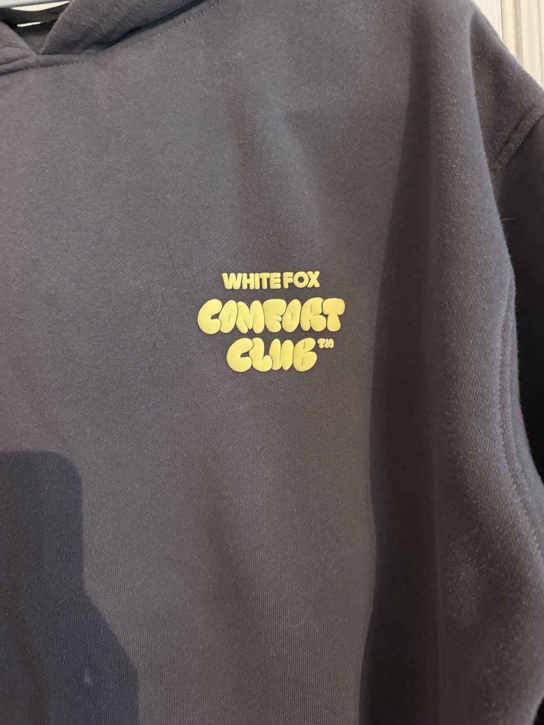 White Fox Comfort Club Hoodie Size L/XL Gray 3