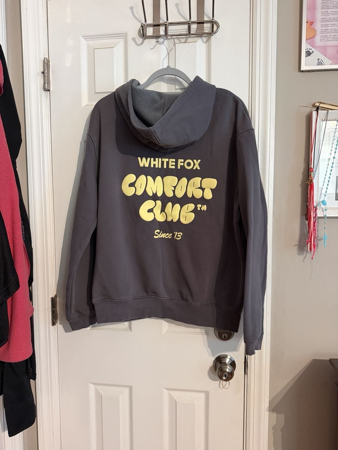 White Fox Comfort Club Hoodie Size L/XL Gray 5