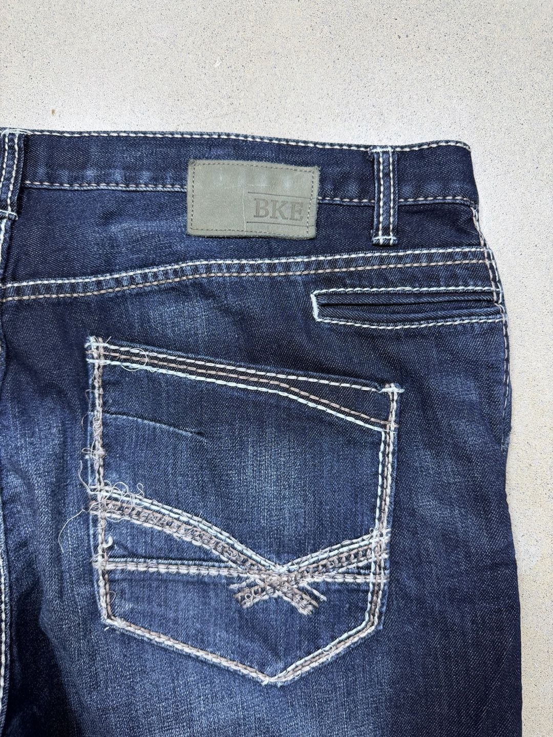BKE Tyler Relaxed Straight Denim Jeans 40x35 Blue 10