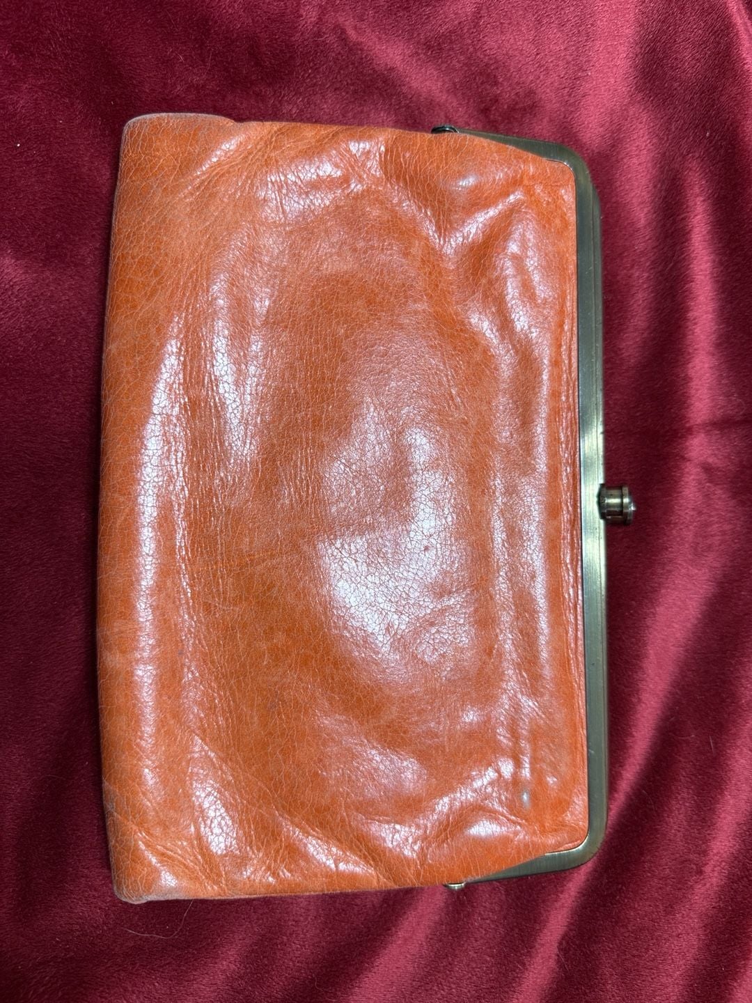 HOBO The Original Lauren Orange Clutch Wallet 2