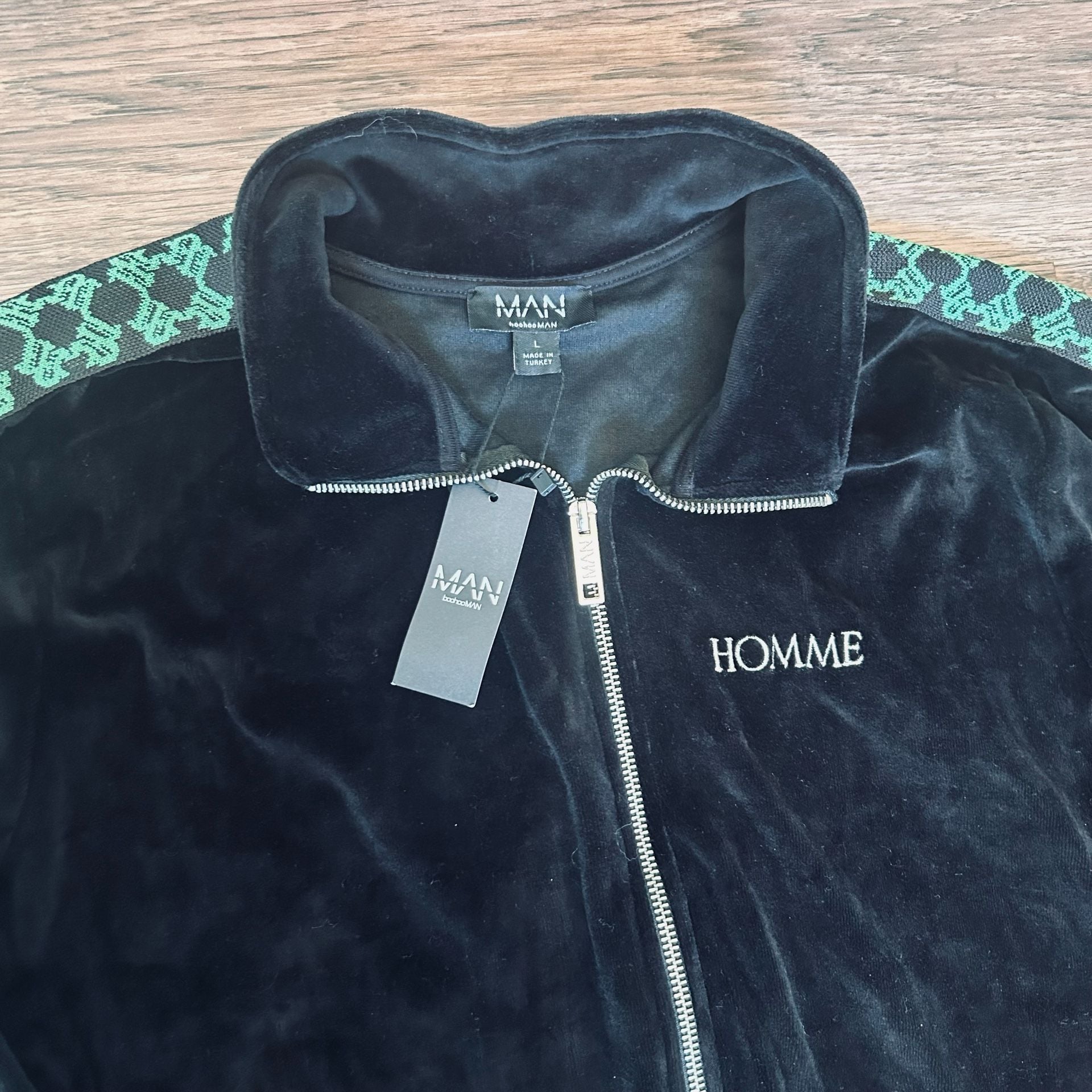 BoohooMAN Homme Velour Track Jacket Size L Black Green Side Tape 3