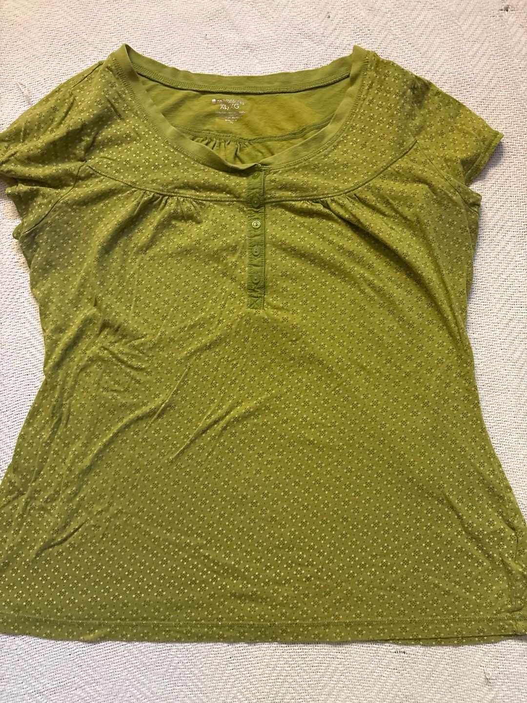 No Boundaries Shirt Size XL Green Patterned Button Front Short Sleeve 2