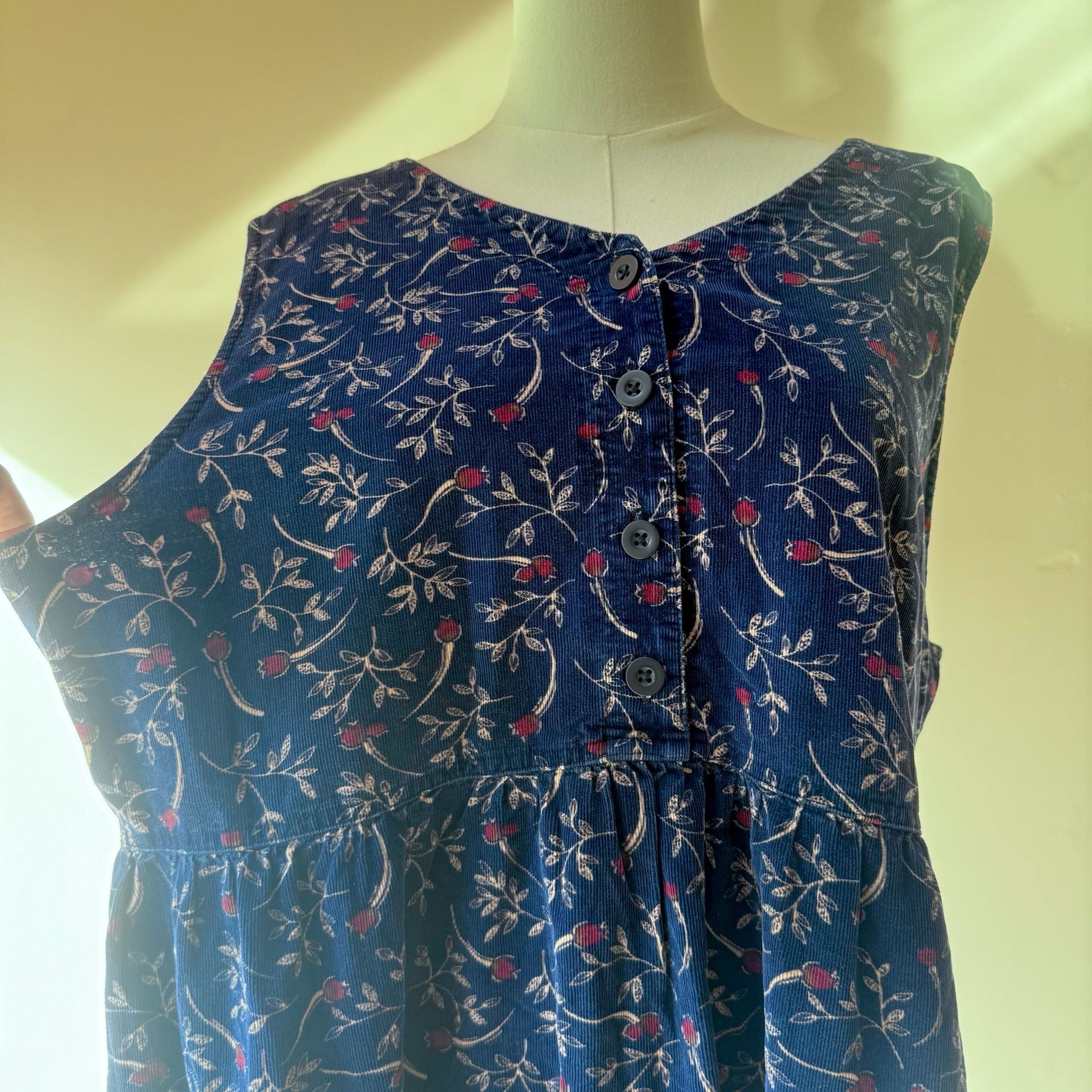 Vintage Y2K Bobbie Brooks 90s Navy Blue Floral Corduroy Dress  8