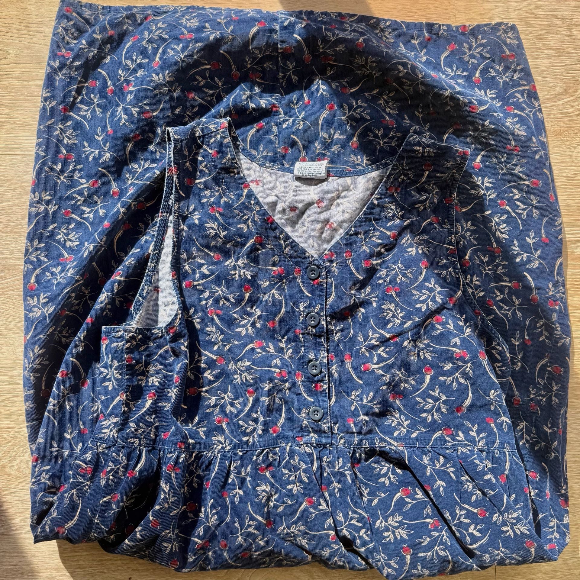 Vintage Y2K Bobbie Brooks 90s Navy Blue Floral Corduroy Dress  9