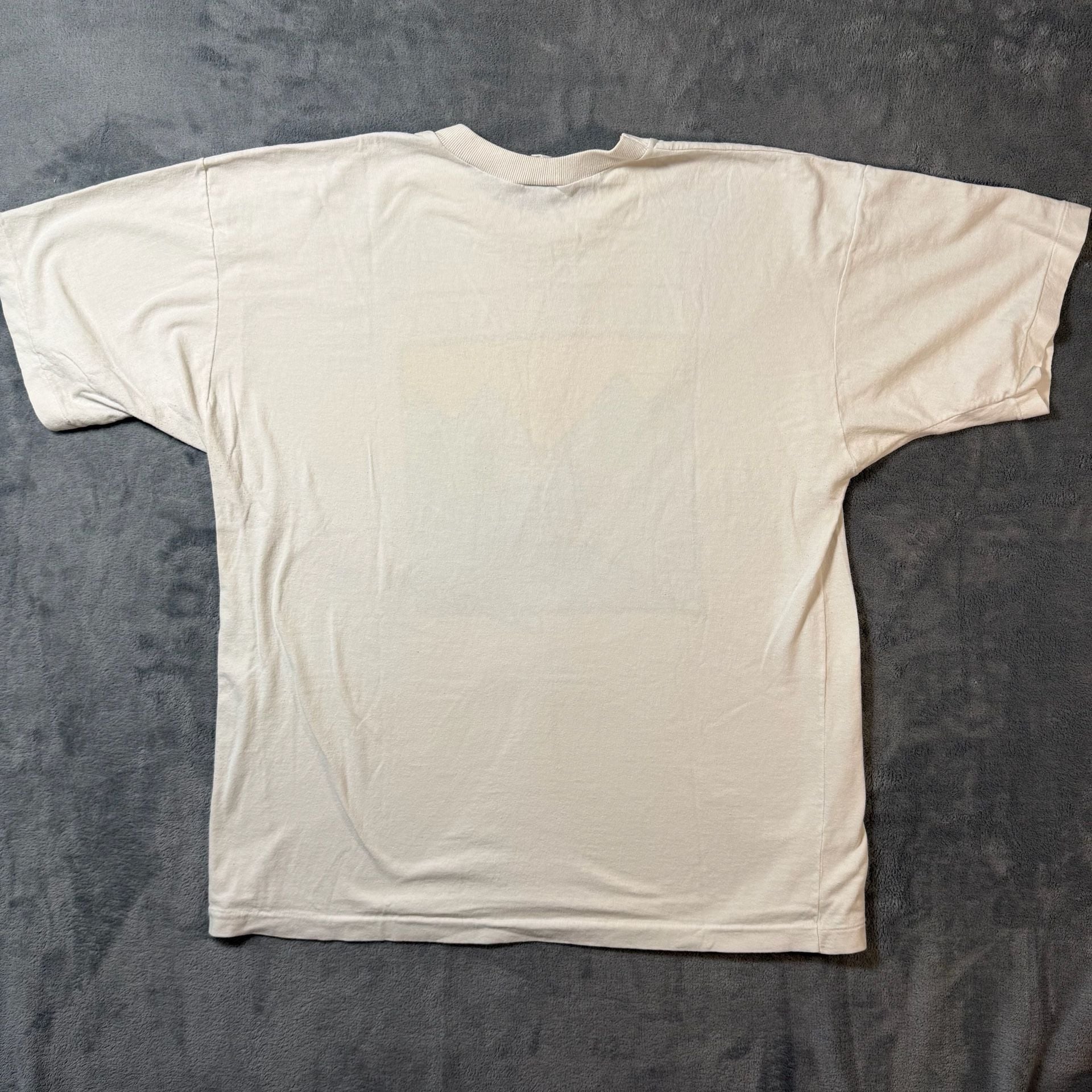 Made in Australia Rumours Hunter Valley Australia T-Shirt Size Large Vintage 8