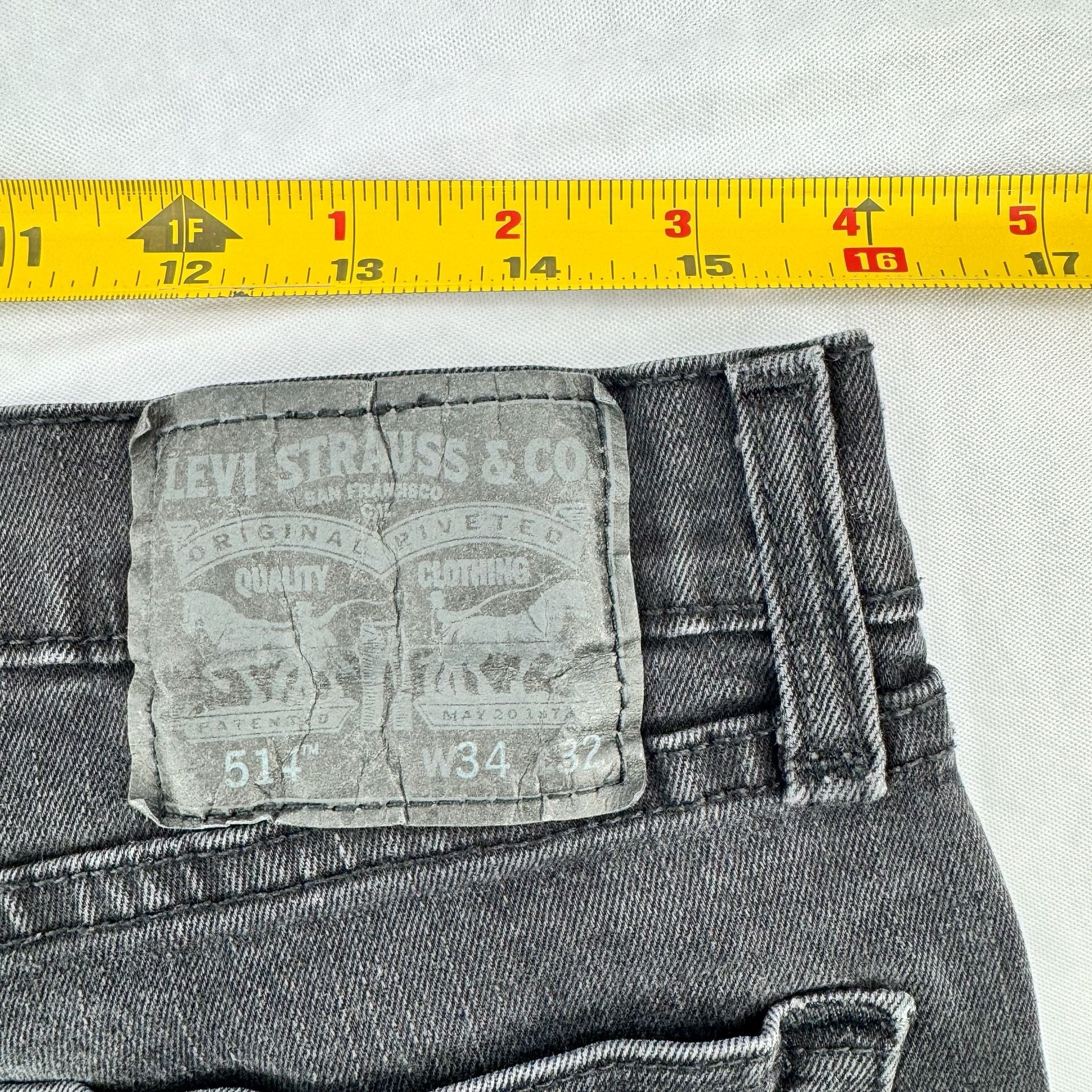 Levi's 514 Slim Straight Jeans 34x32 Black Denim Pre-Owned 4