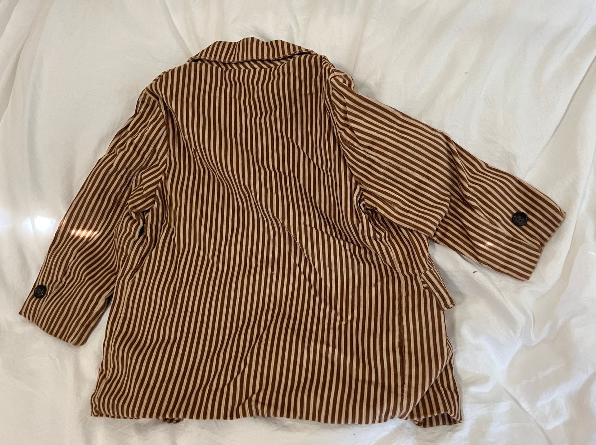 3 Boys size 3 suit jackets  9
