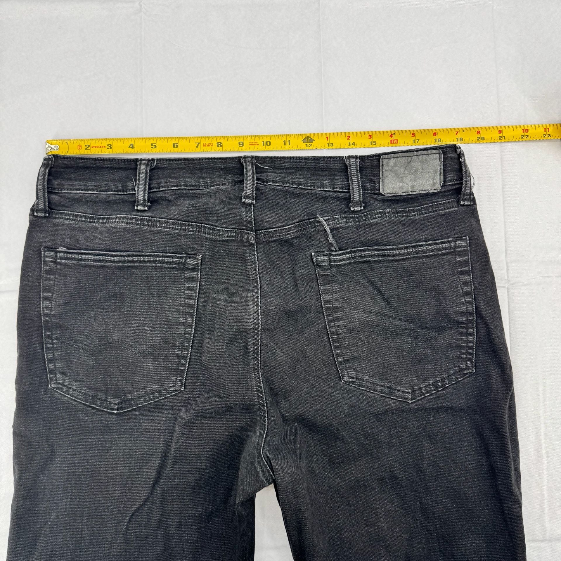 American Eagle Slim Straight Jeans Black Size 33x30 5