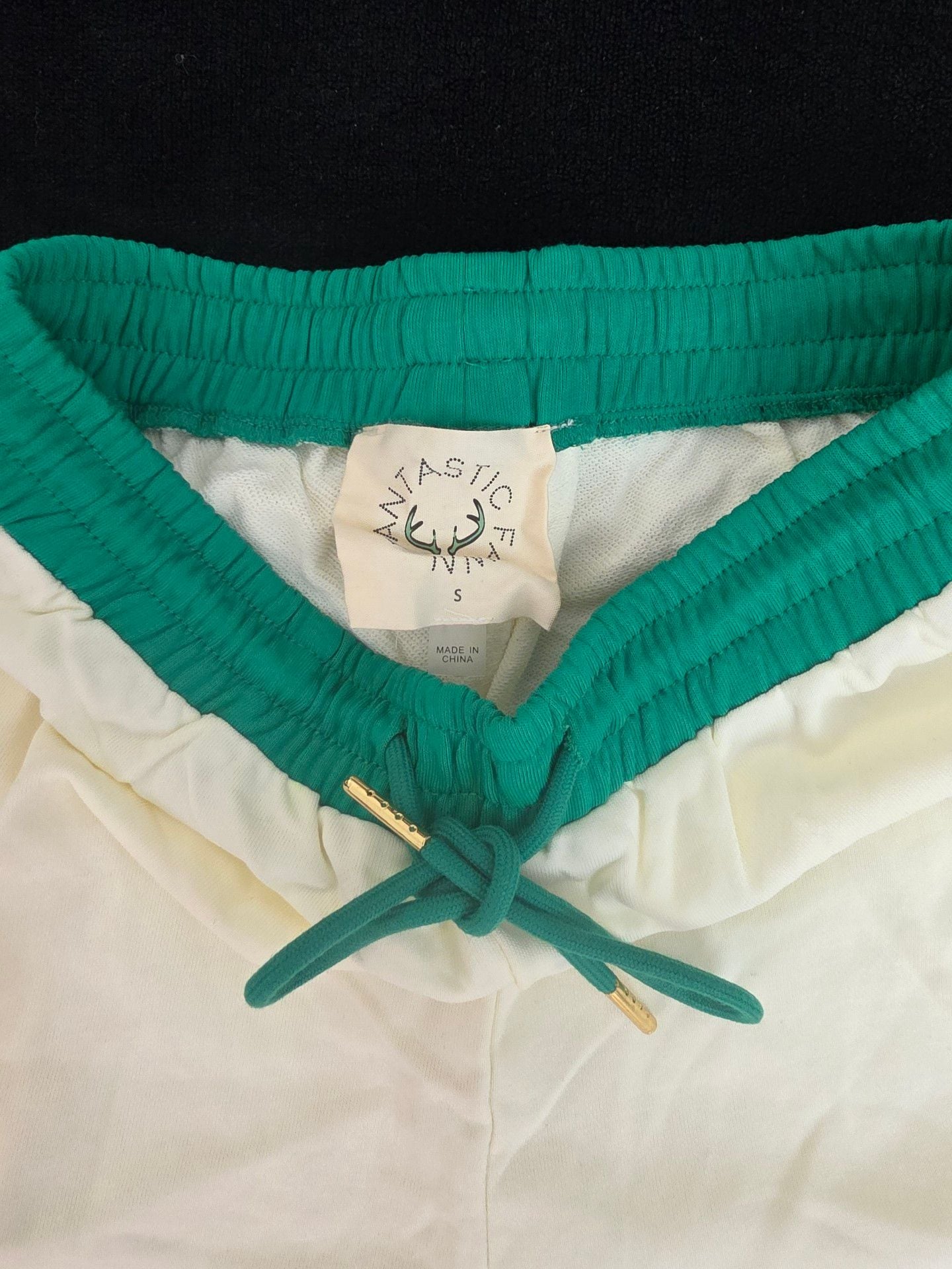 Fantastic Fawn Shorts Size S White Green Sequin Athletic Lounge 4