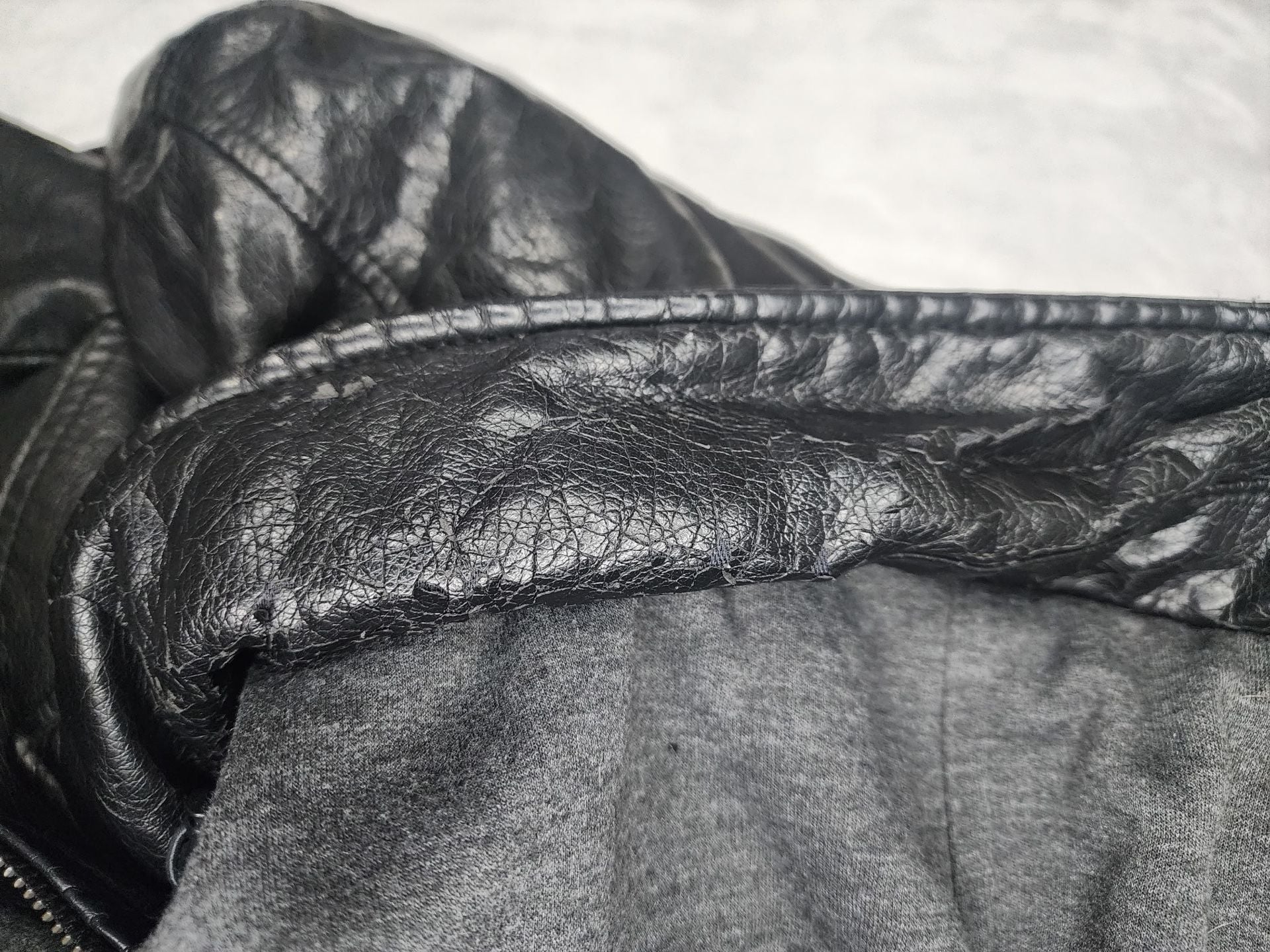 Levi's Faux Leather Hooded Trucker Jacket XL Black 8