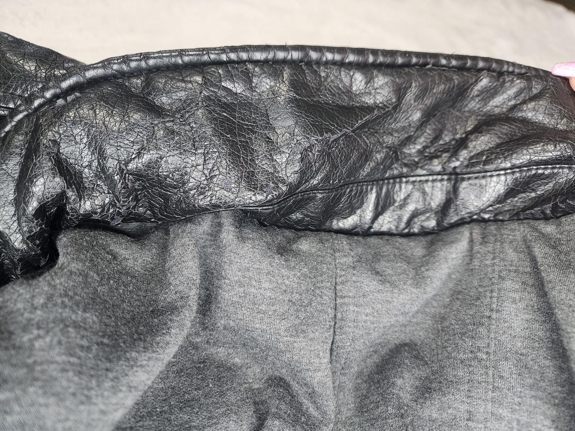 Levi's Faux Leather Hooded Trucker Jacket XL Black 9