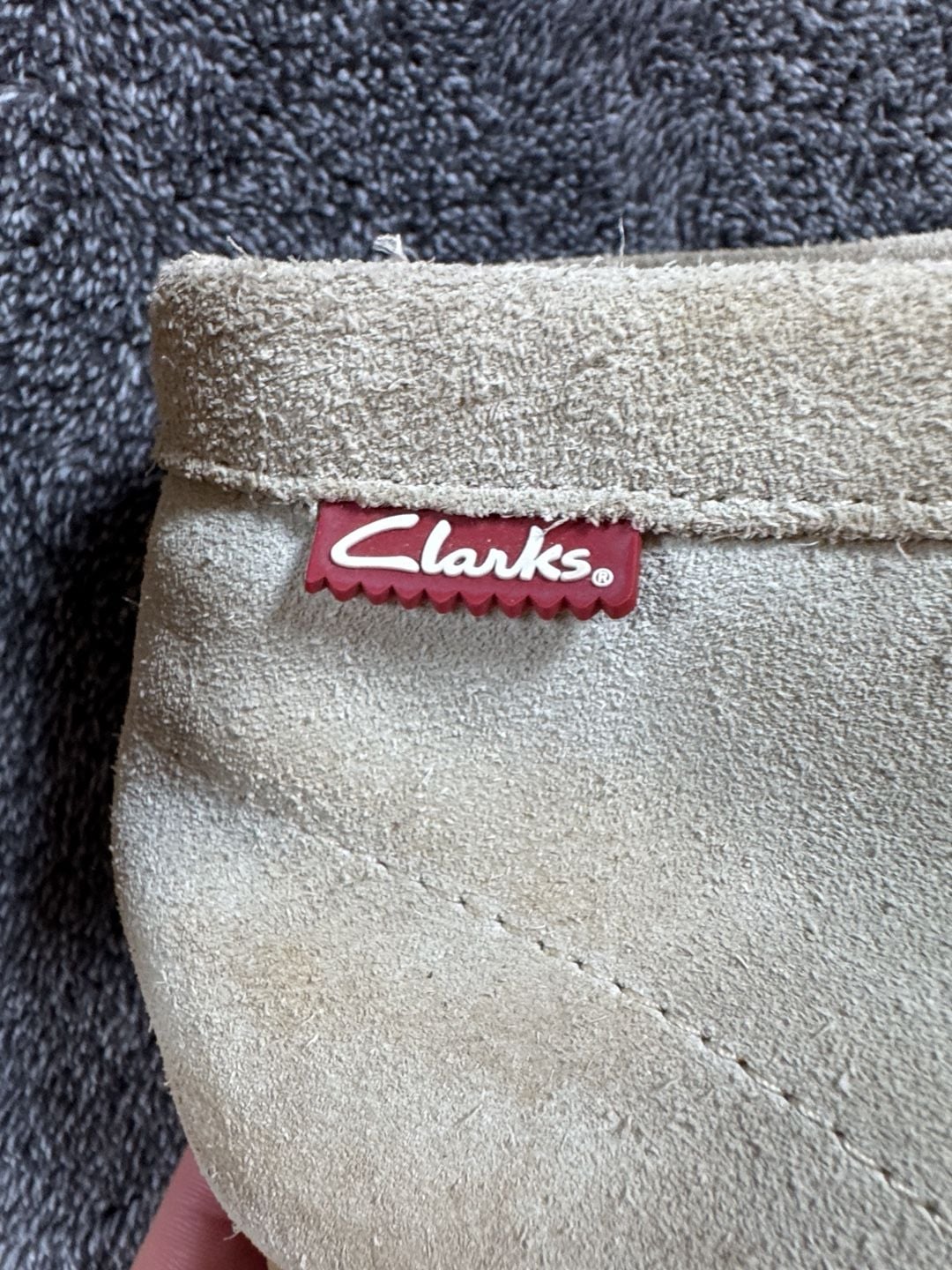 Clarks Wallabee Boot Size 8.5M Sand Suede 4