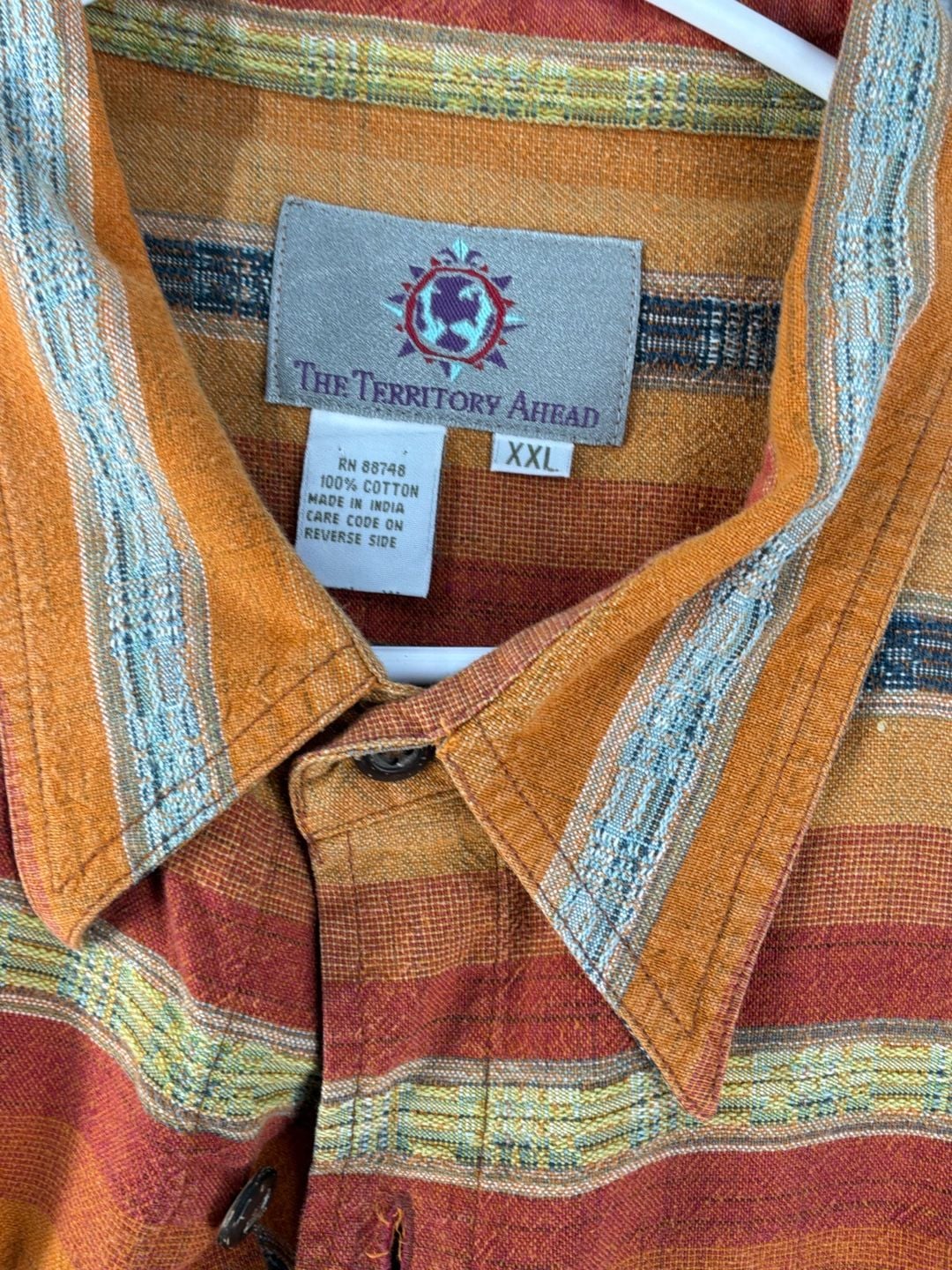 Bundle of (5) size 2XL mens shirts 6