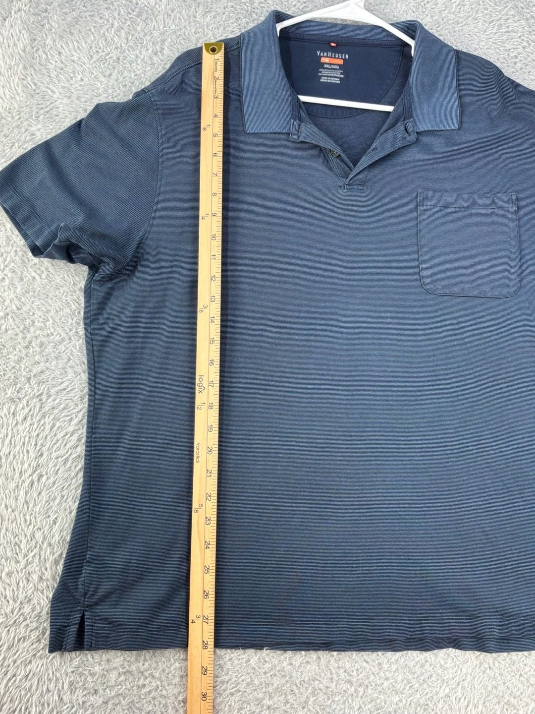 Bundle of (5) size 2XL mens shirts 8