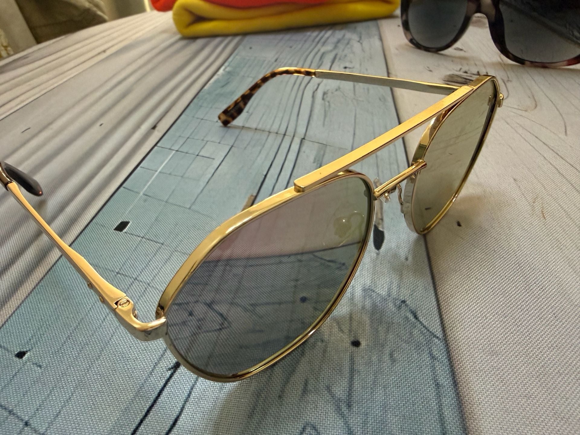 Foster Grant aviator Sunglasses 5