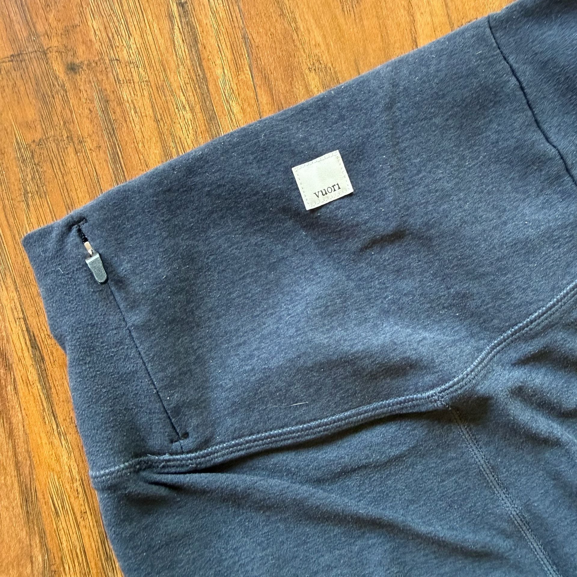 Vuori Clean Elevation Leggings Black Heather High Rise Zip Pocket Yoga Women S 4
