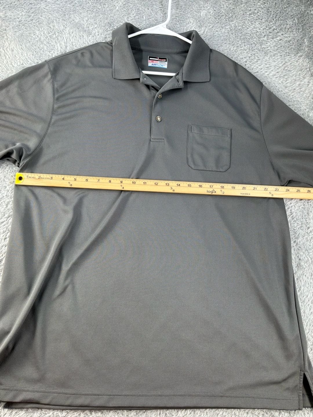 Bundle of (5) men’s shirts. Size 2XL  19