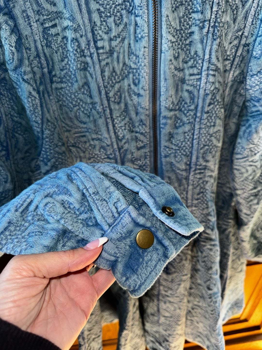 Pilcro Jacquard Denim Dress Size 4 Blue Long Sleeve 4