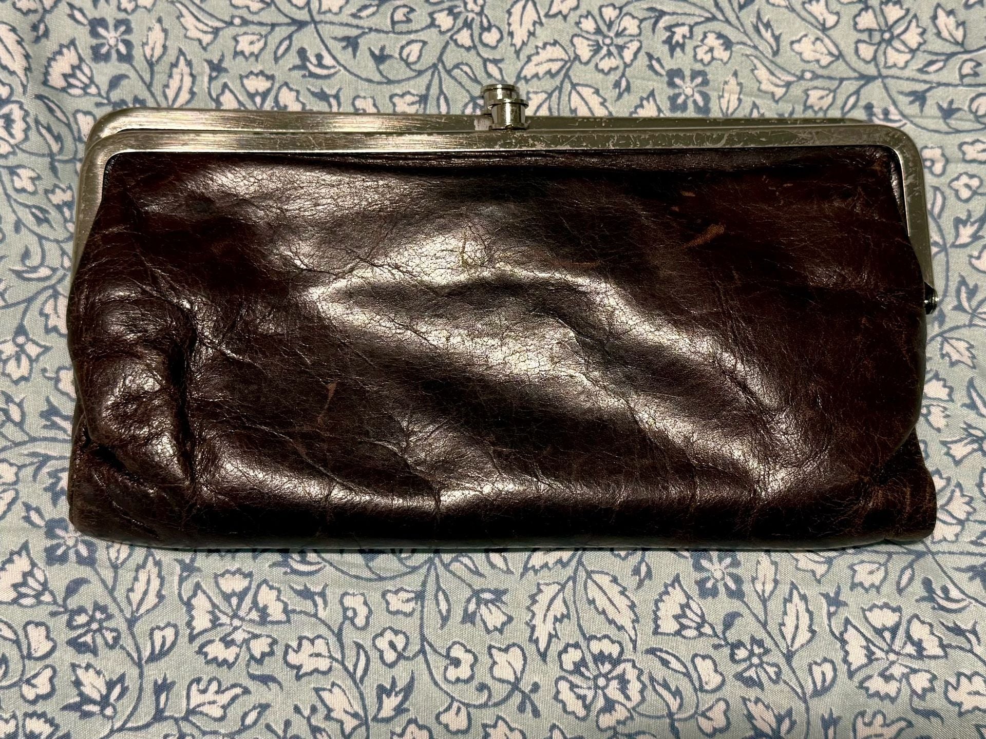 Hobo Brown Leather Kiss Lock Wallet 1