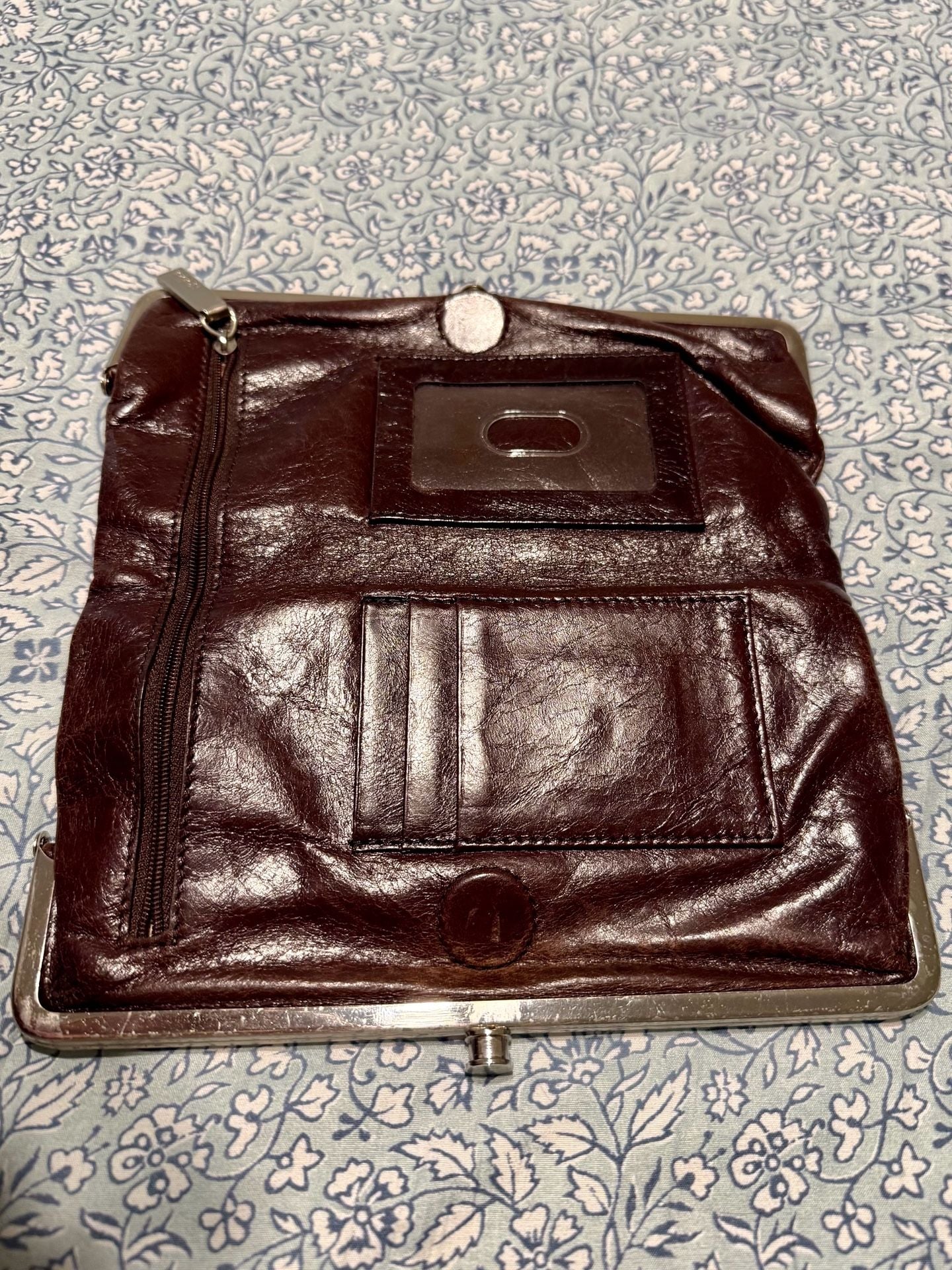 Hobo Brown Leather Kiss Lock Wallet 8