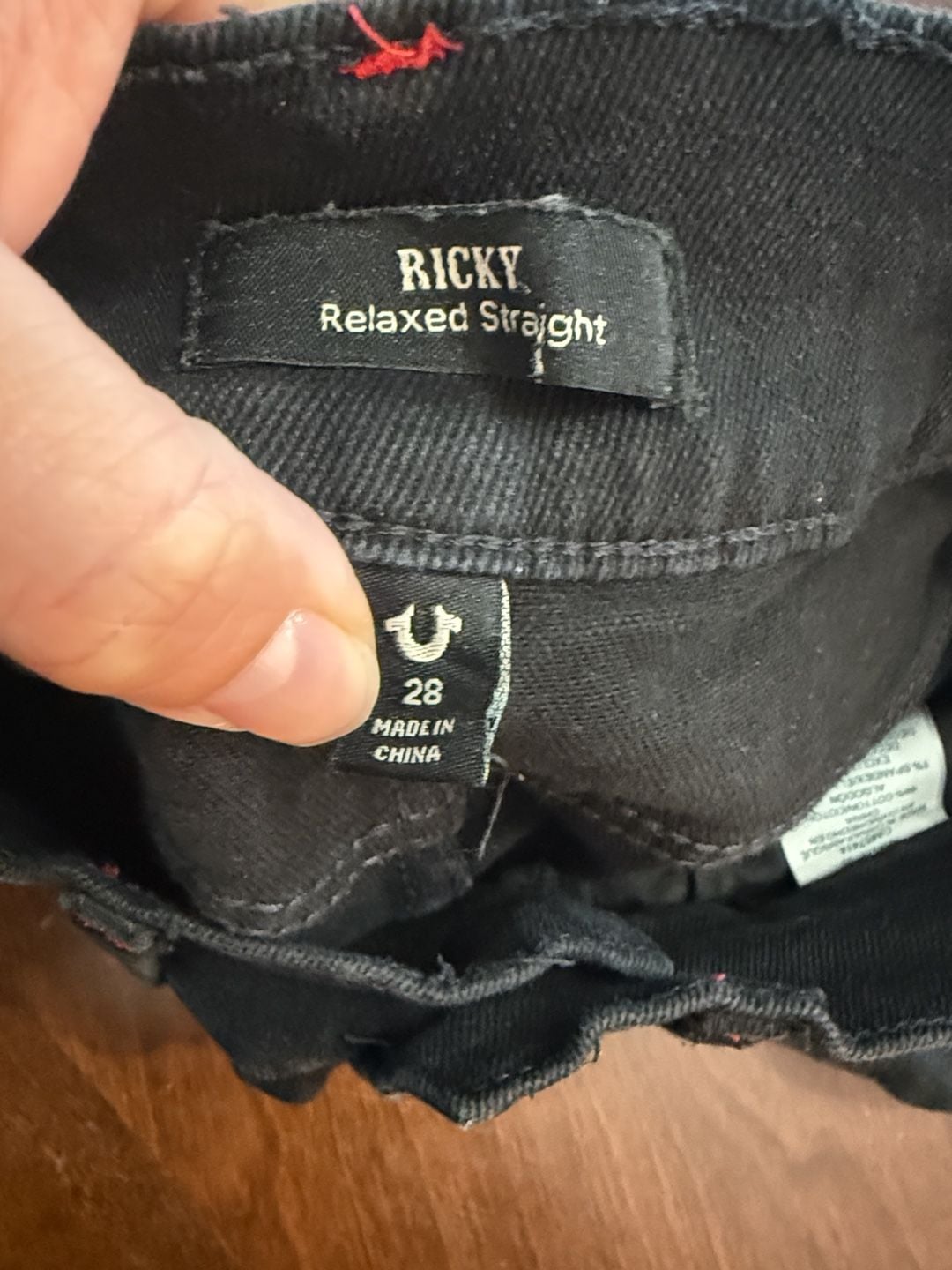 True Religion Ricky Relaxed Straight Jeans Size 28 Black Red Stitch 4