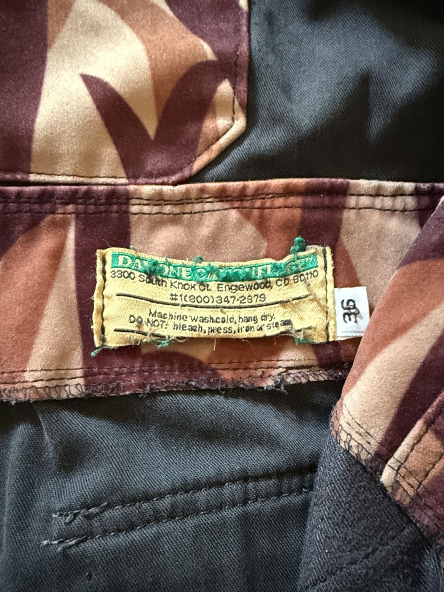 Day One Outfit Cargo Pants Size 36 Brown Tribal Print Y2K Made In USA 4