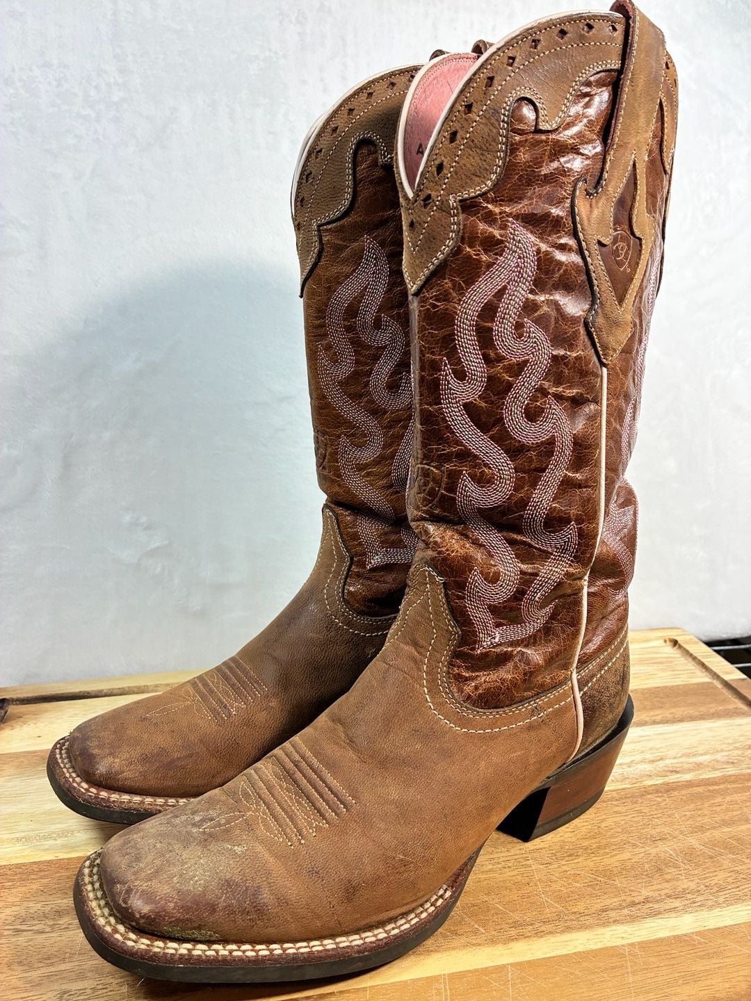 ARIAT Crossfire Caliente Weathered Brown Leather Boots Women's Sz 6.5 5