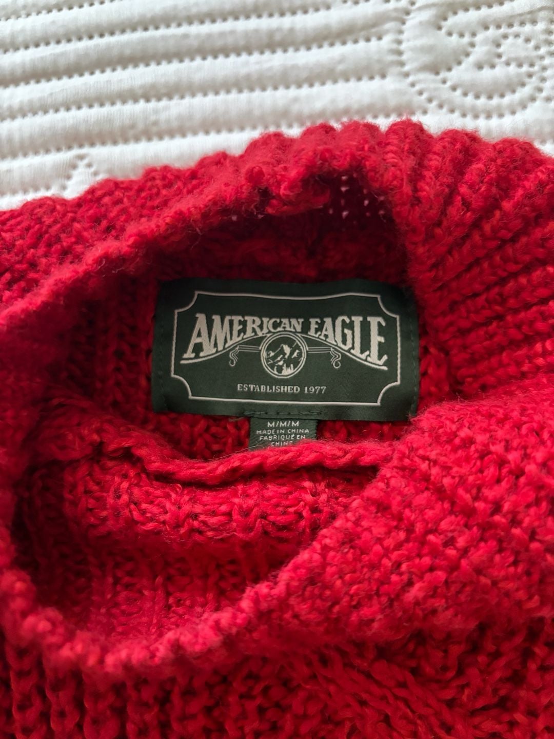American Eagle Red Oversized Chunky Knit Mock Neck Sweater Size M
3
