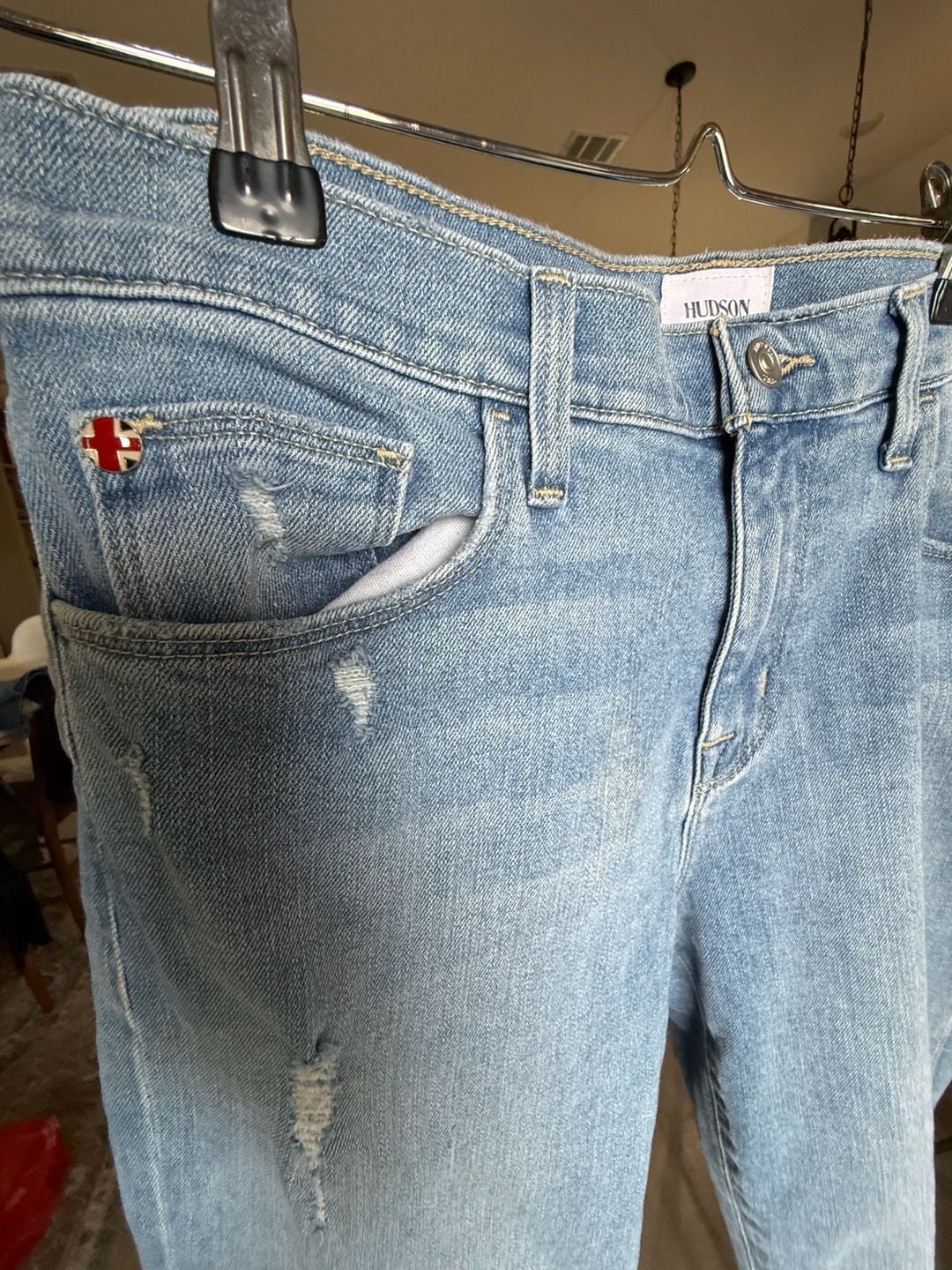 Hudson Natalie Suz Jeans Size 29 Light Wash Distressed Straight Leg 4